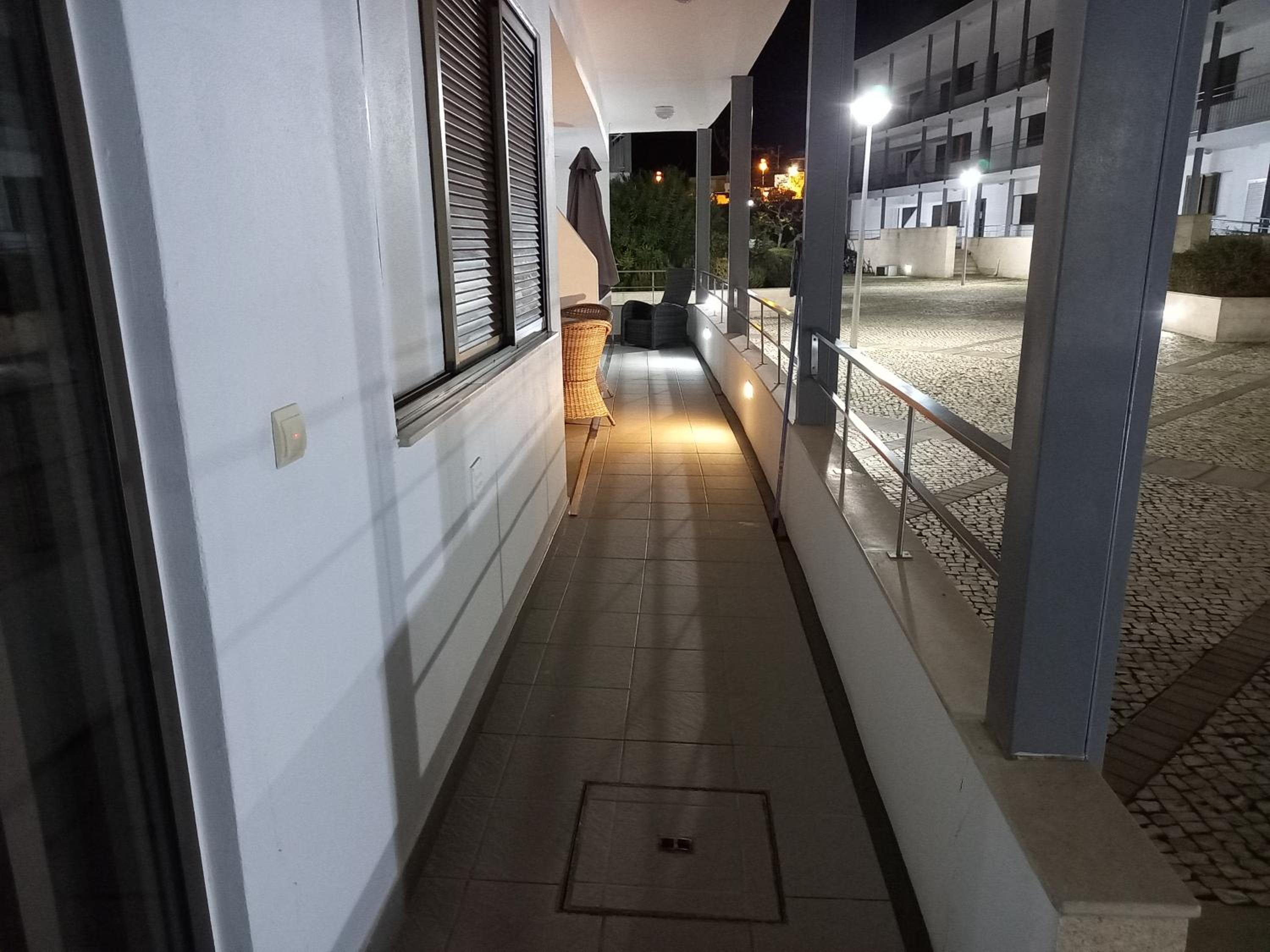 Apartment in the center of Tavira with swimming pool and garage view 4