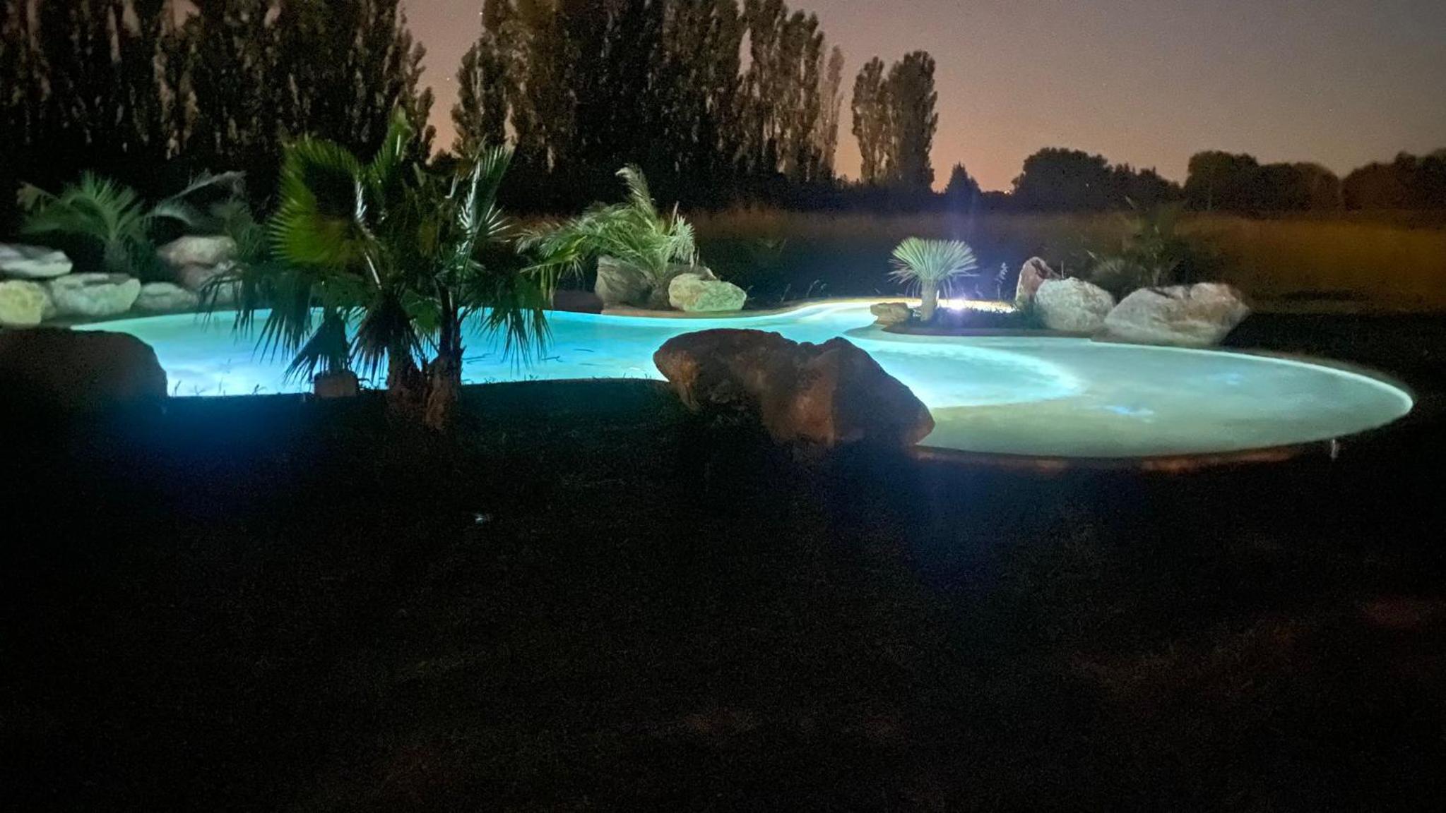 Le Mas des Cerisiers JACUZZI et SAUNA inclus pour tous les logements