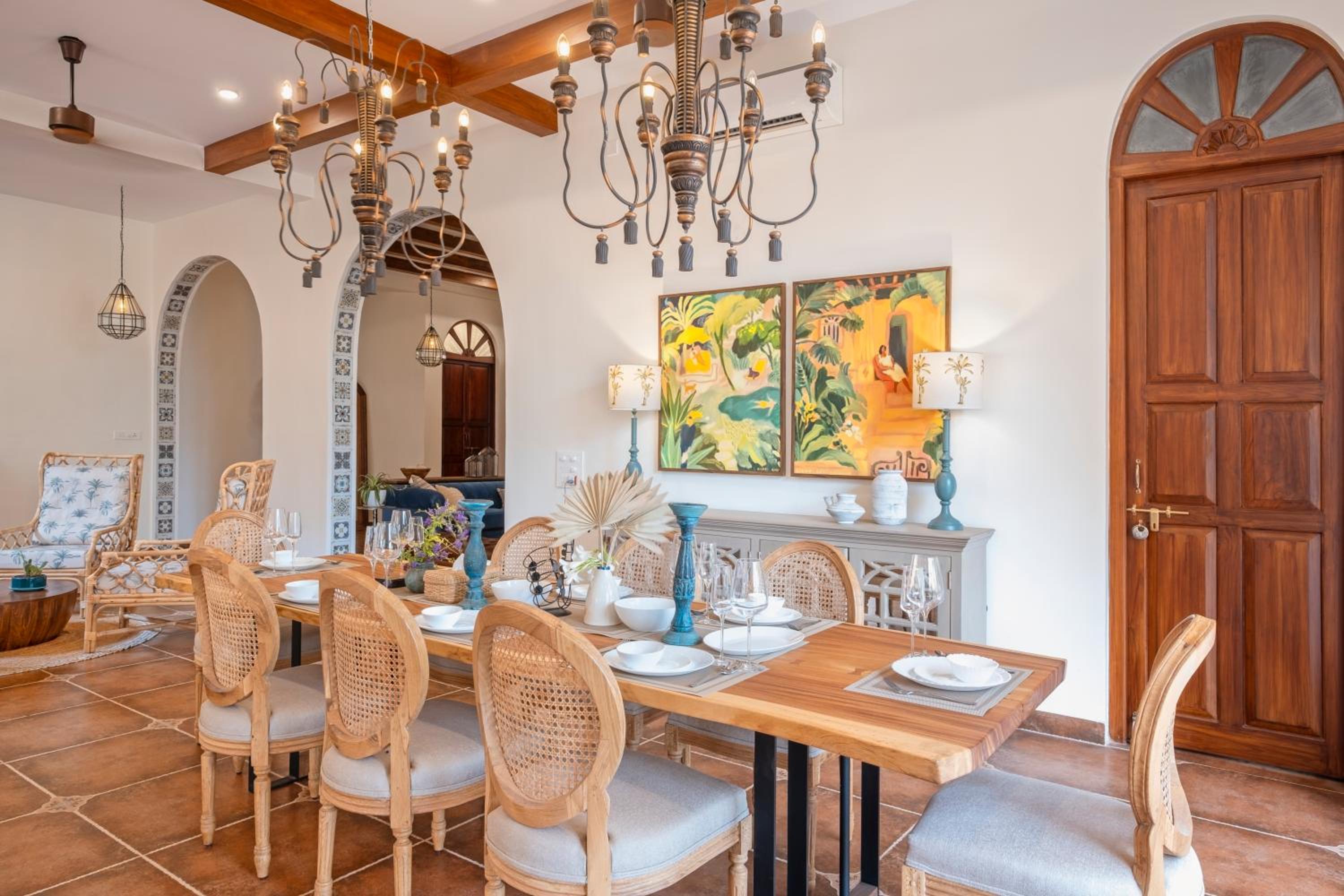 dining