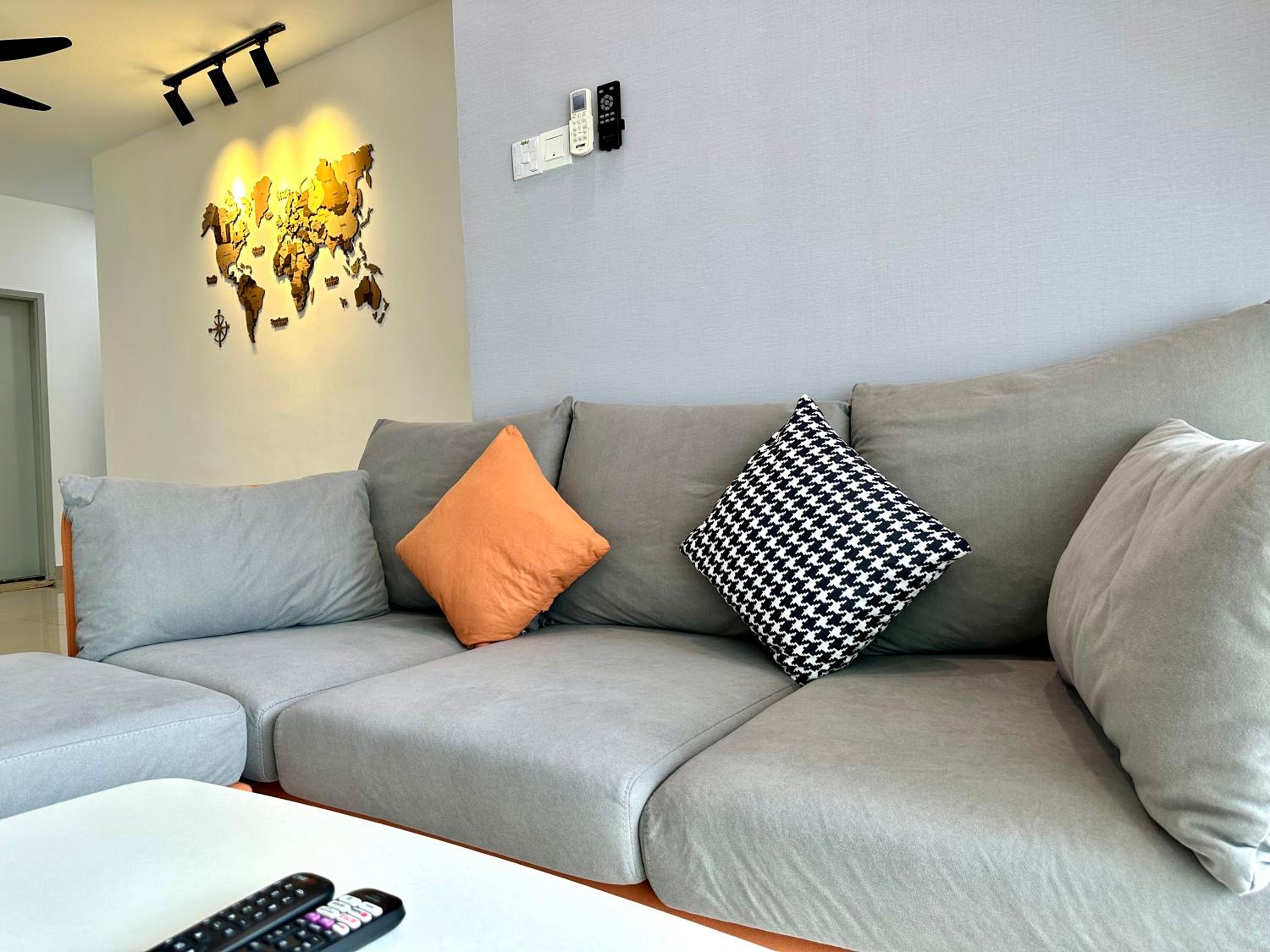 IJM Condo with Pool #Yoyo Homestay photo 2