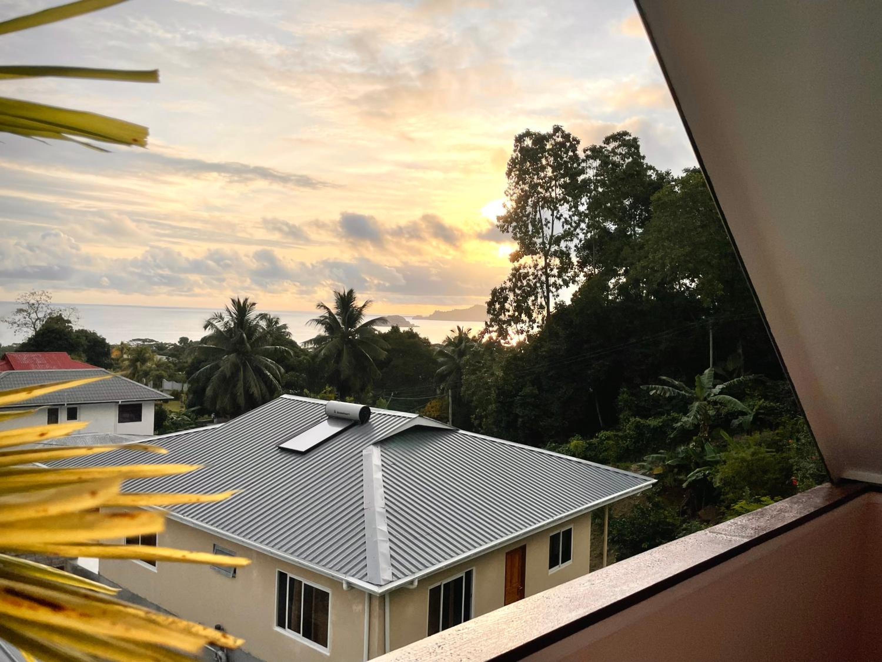 Belle Montagne Holiday Apartments photo 4