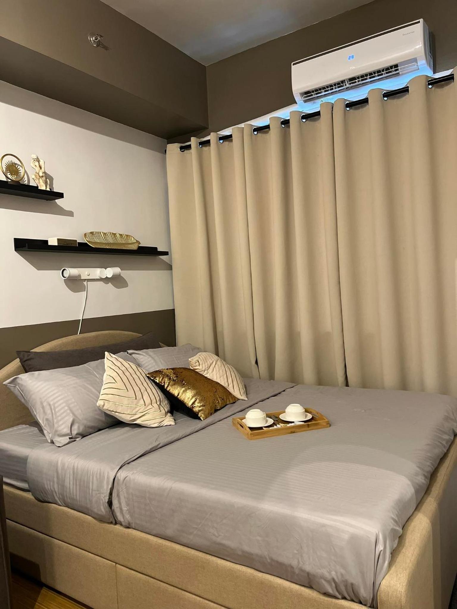 Taguig Budget Airbnb with Amenities near BGC and Airport view 2