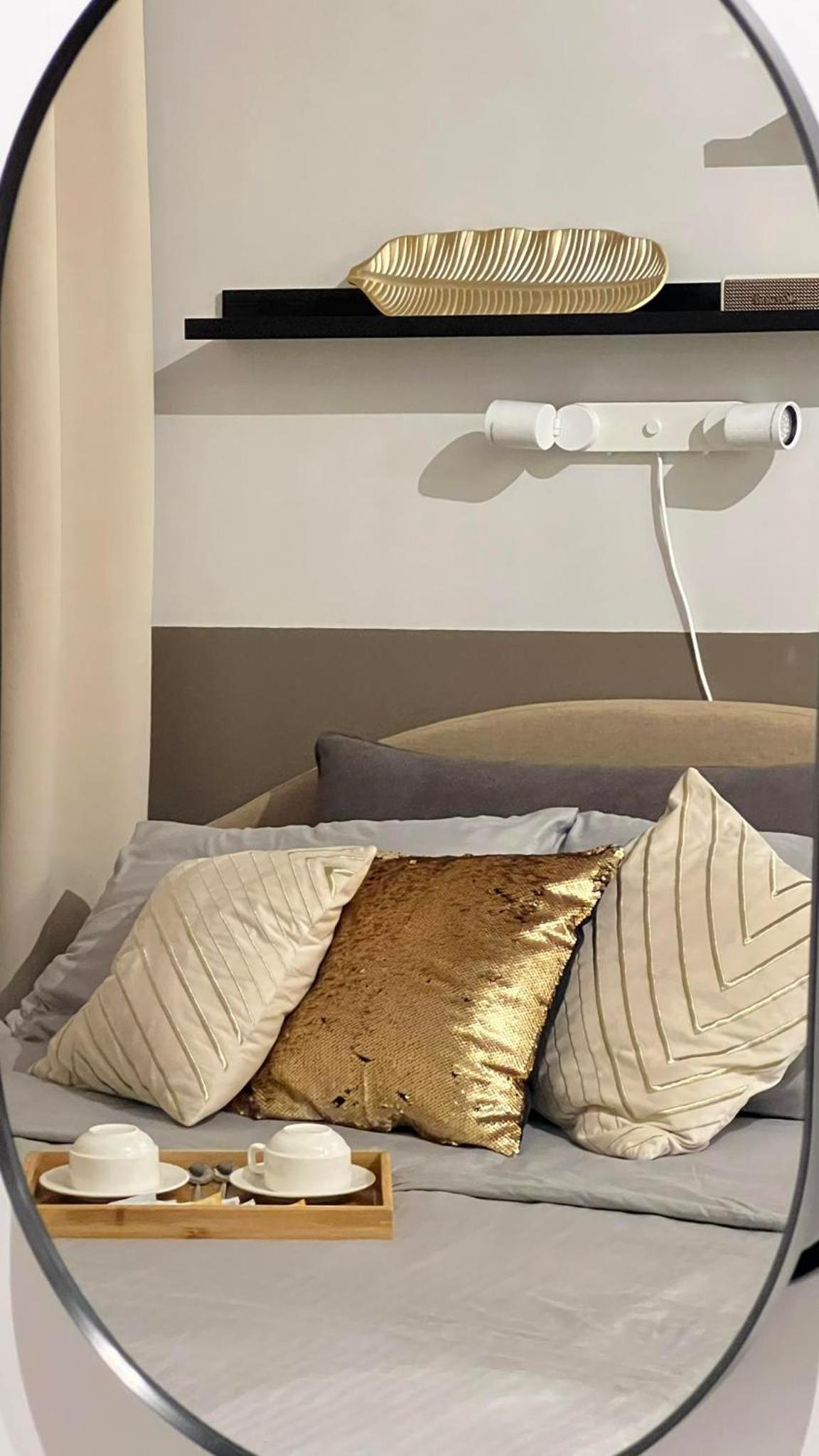 Taguig Budget Airbnb with Amenities near BGC and Airport view 4