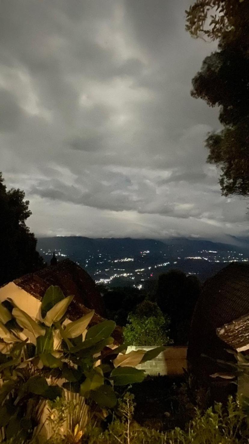 Bali Wood Cabin view 4