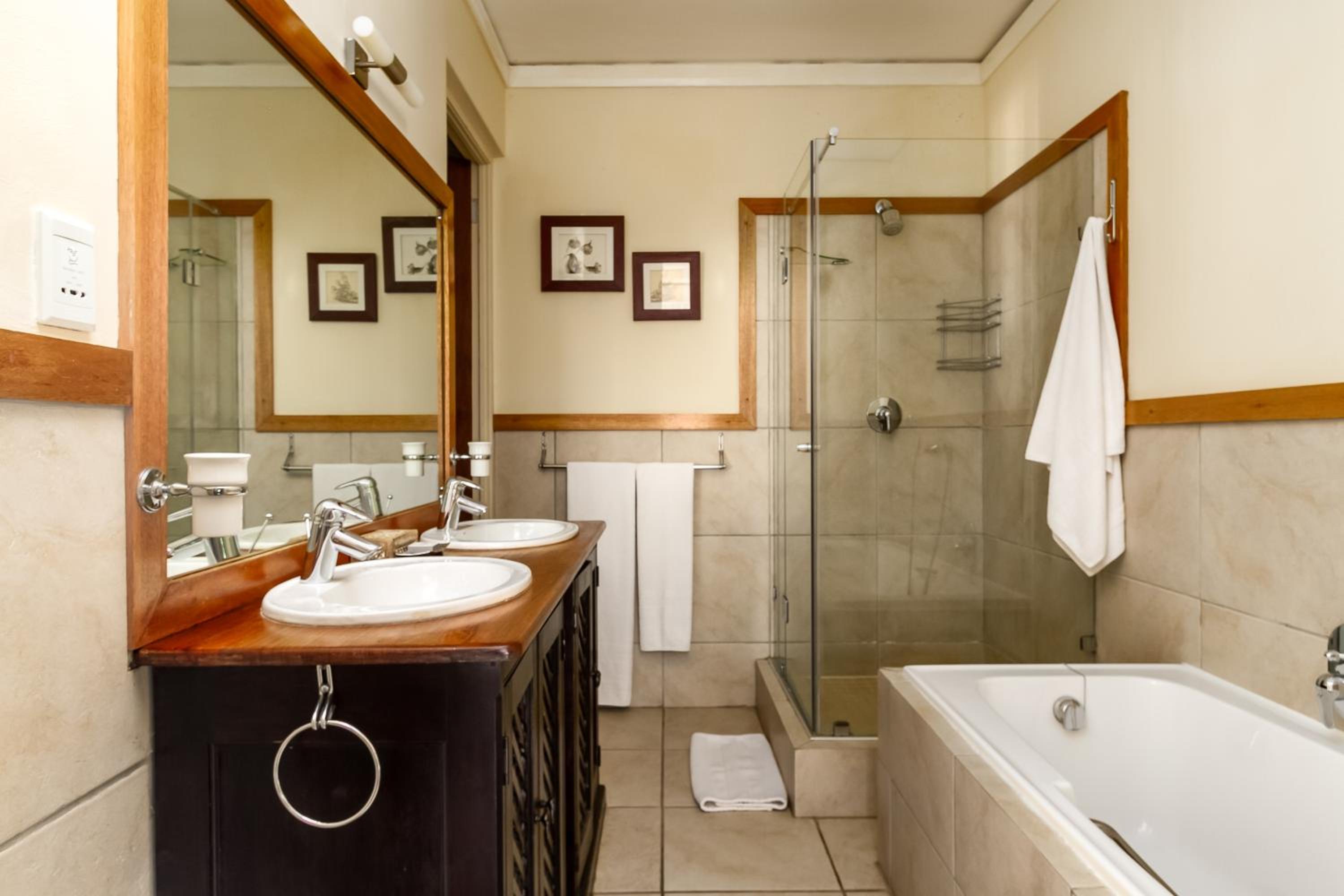 The Cape Bali Luxury Villa with Ocean Views in Camps Bay