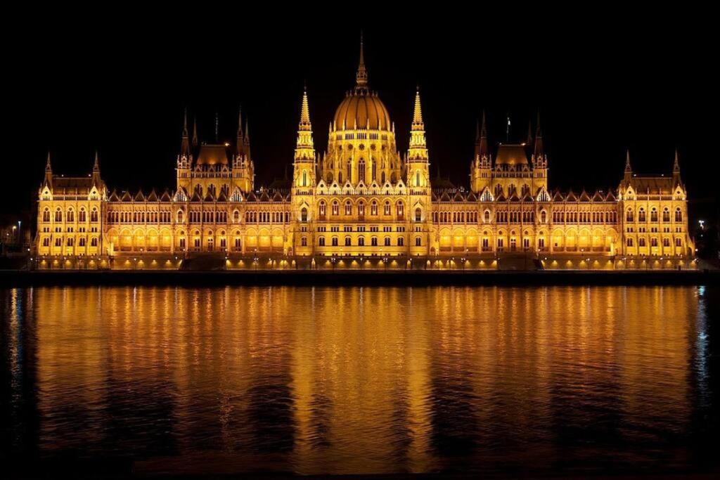 Your Worry Free Apartment Close To Parliament view 4