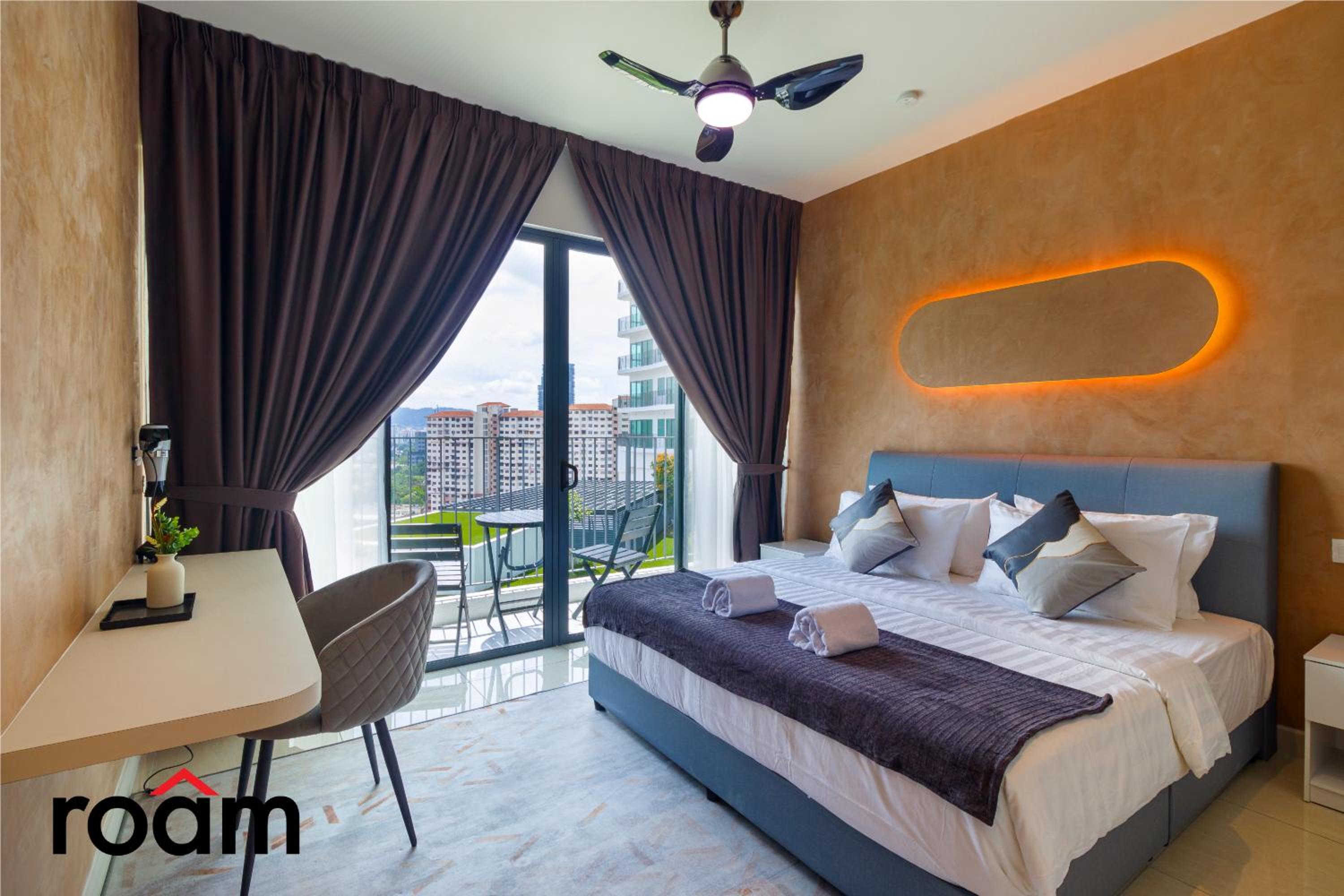 Datum Jelatek Sky Residence Kuala Lumpur, Roam