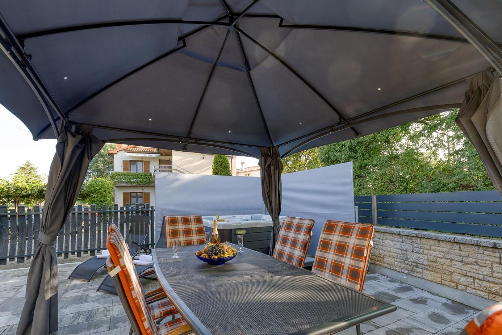 Casa Martina with Whirlpool view 4