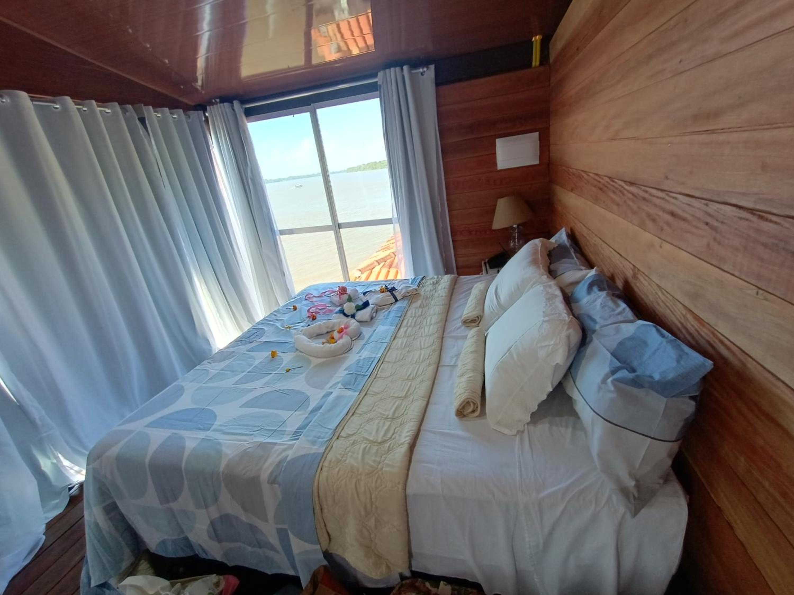SUITE BANGALÔ ILHA Da FANTASIA