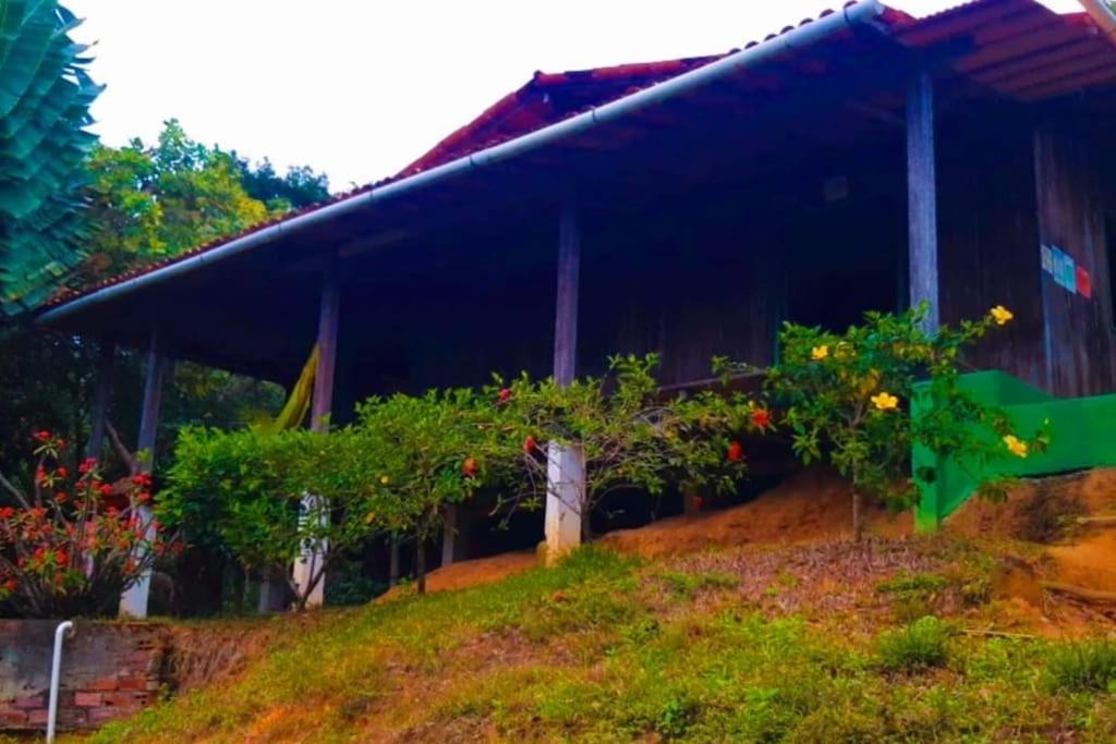 Recanto dos Eucaliptos Casa de Madeira