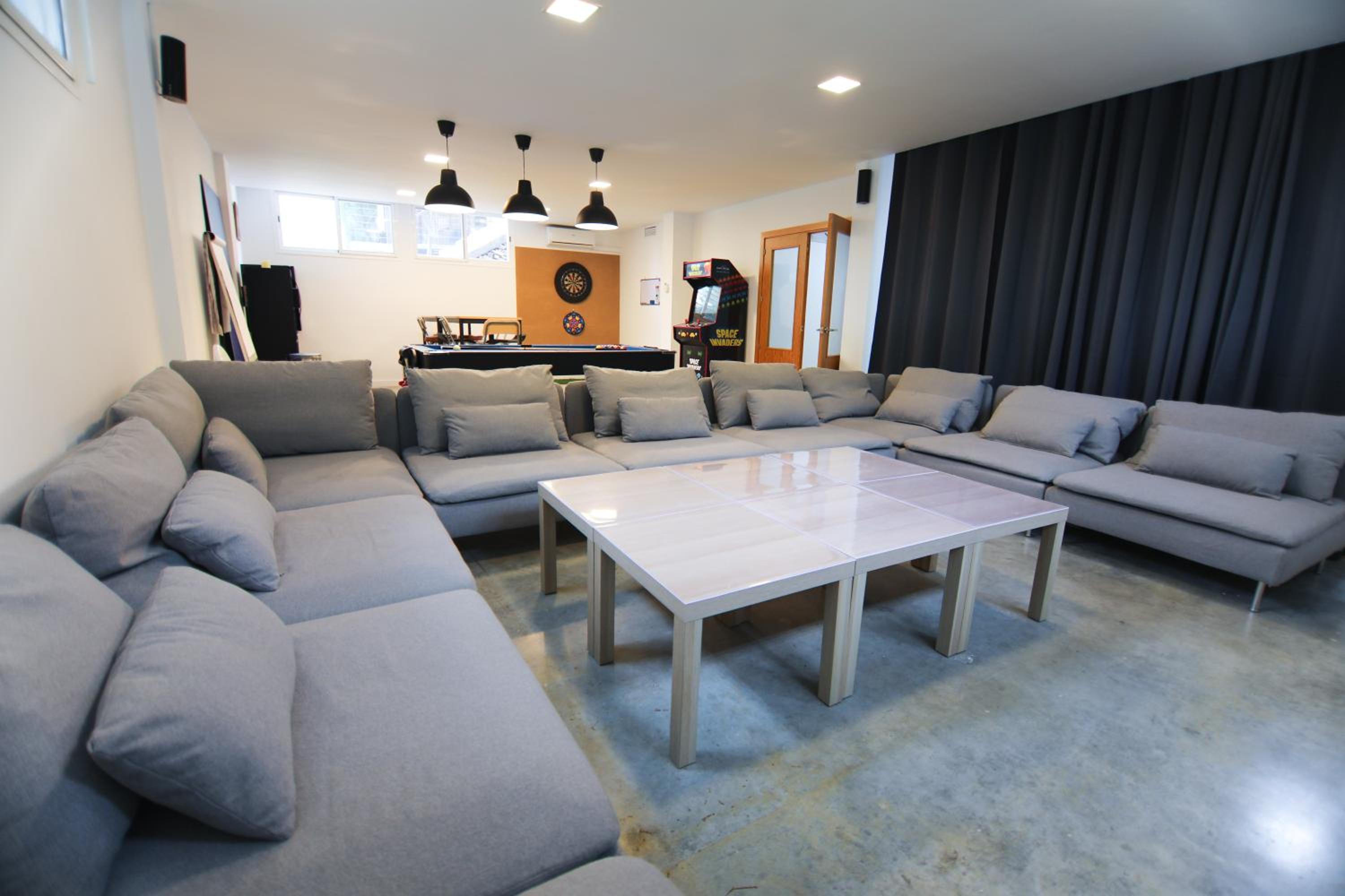 lounge