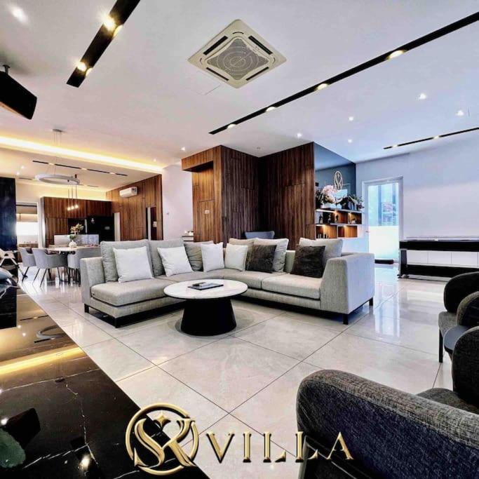 SKVilla private pool+ktv+bbq+starview up to 35pax photo 5