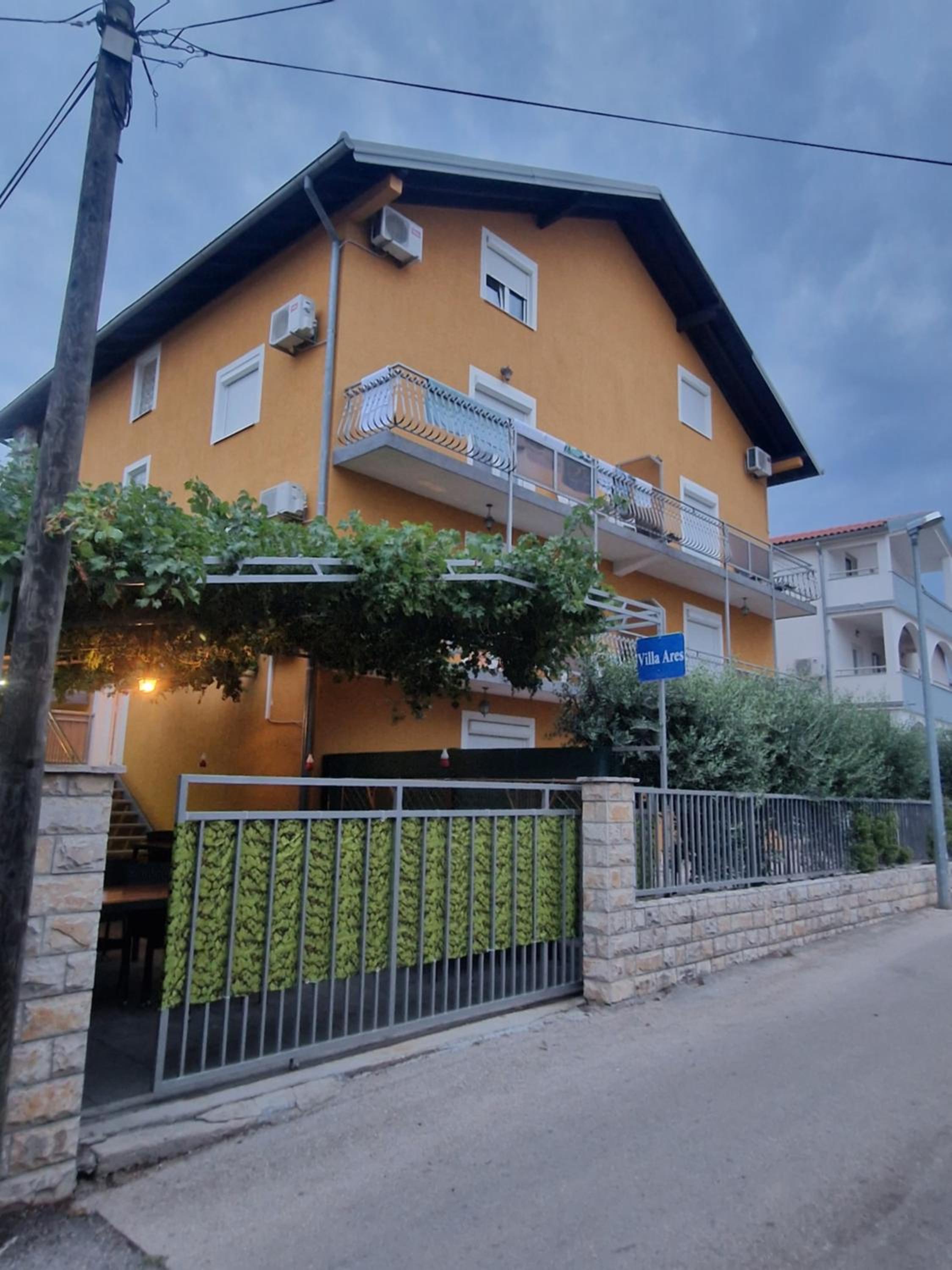 Apartmani Ceric
