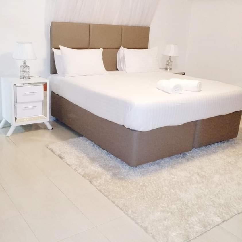 Sofitel 3 bedrooms own compound milimani view 5