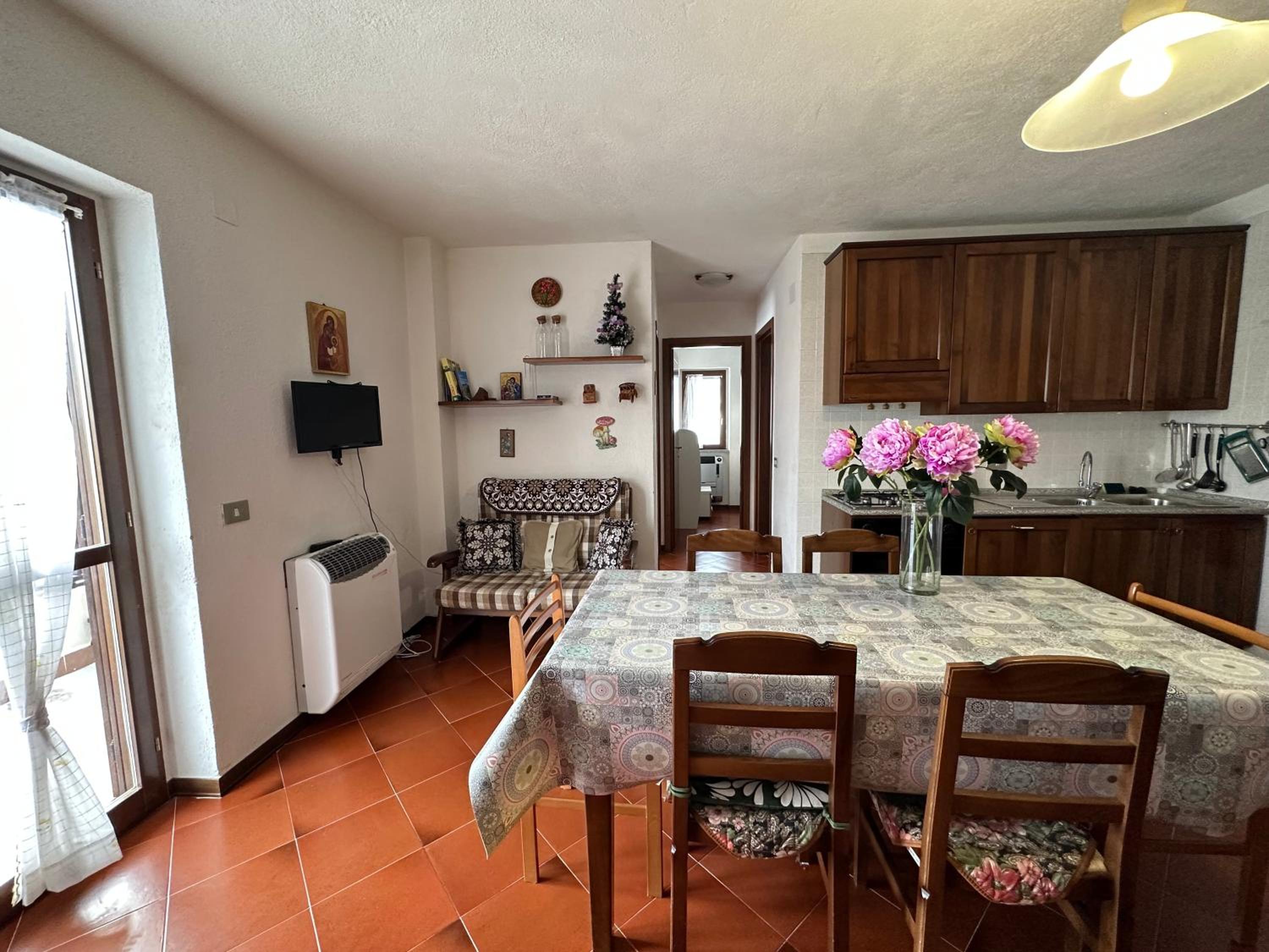 Appartamento Fiore Rocca view 2