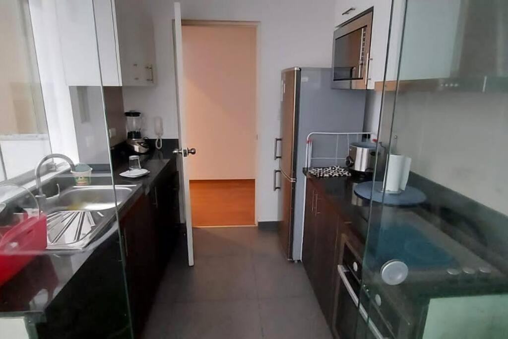 Acogedor Departamento en el Corazón de Miraflores view 3