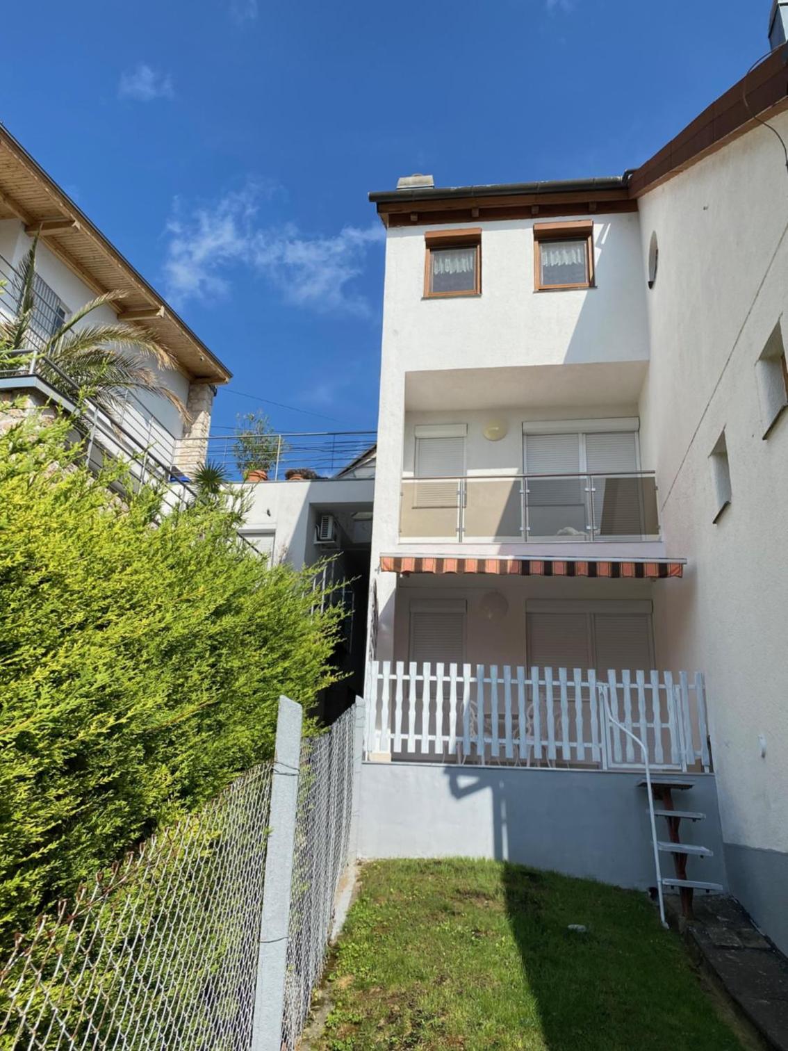 Vilmos apartman