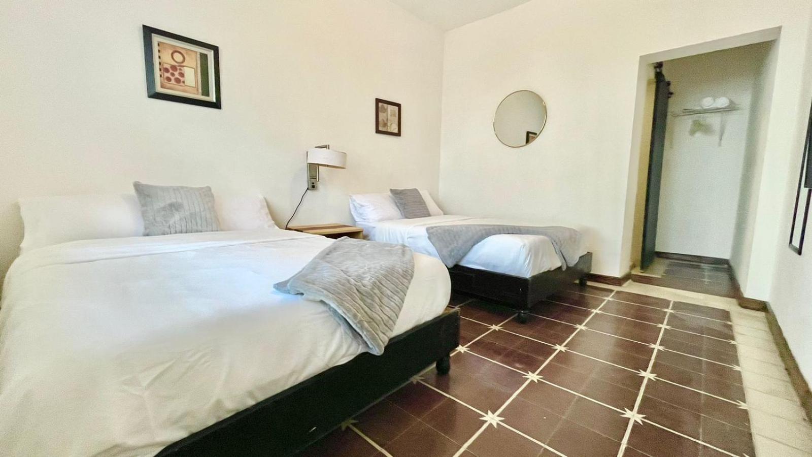 DGM Lofts MTY MN 960 A centro cerca de todo