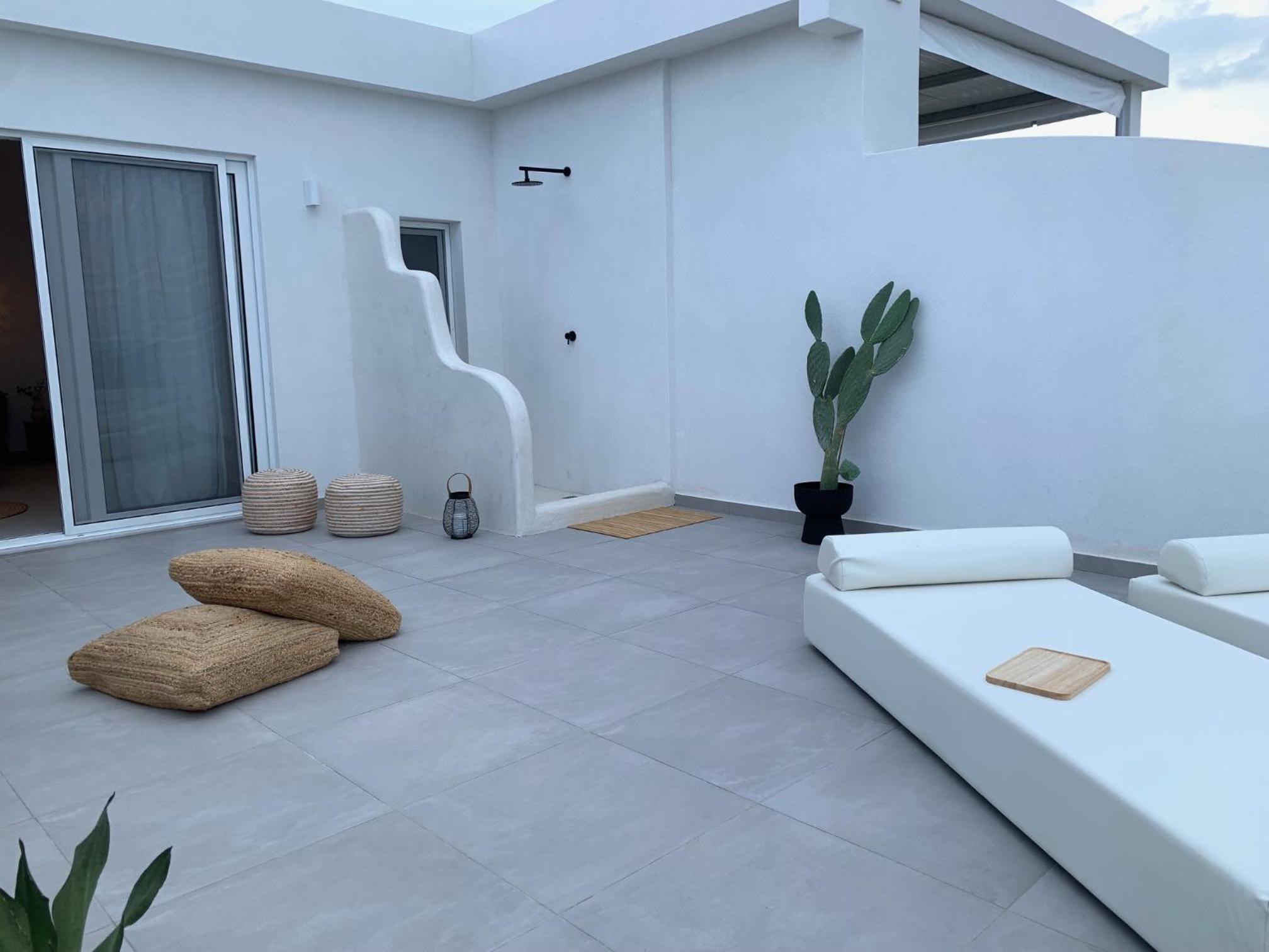 Tsambikos Apts photo 5