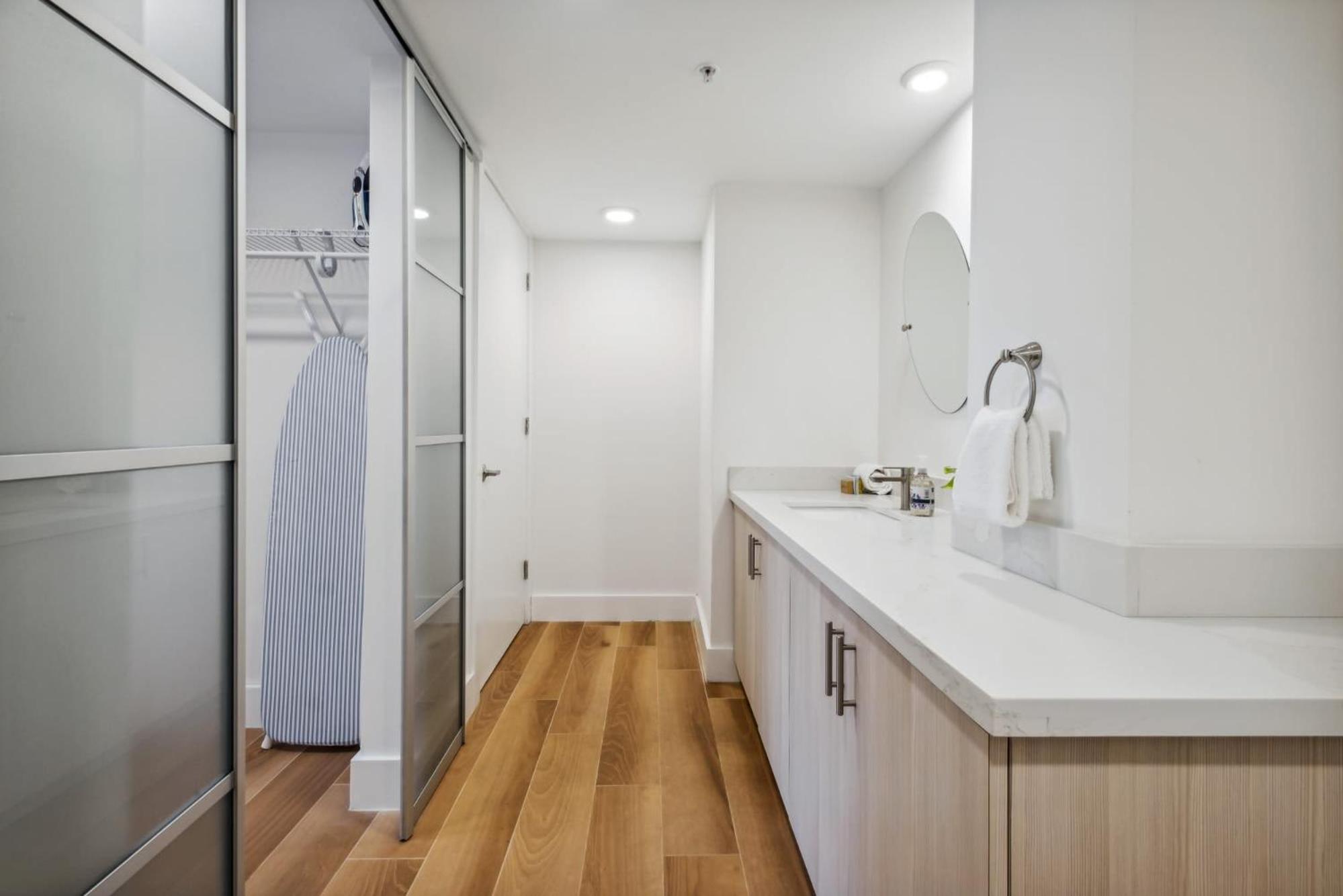 Stylish Modern Apartments at Gables Grand Plaza in Miami