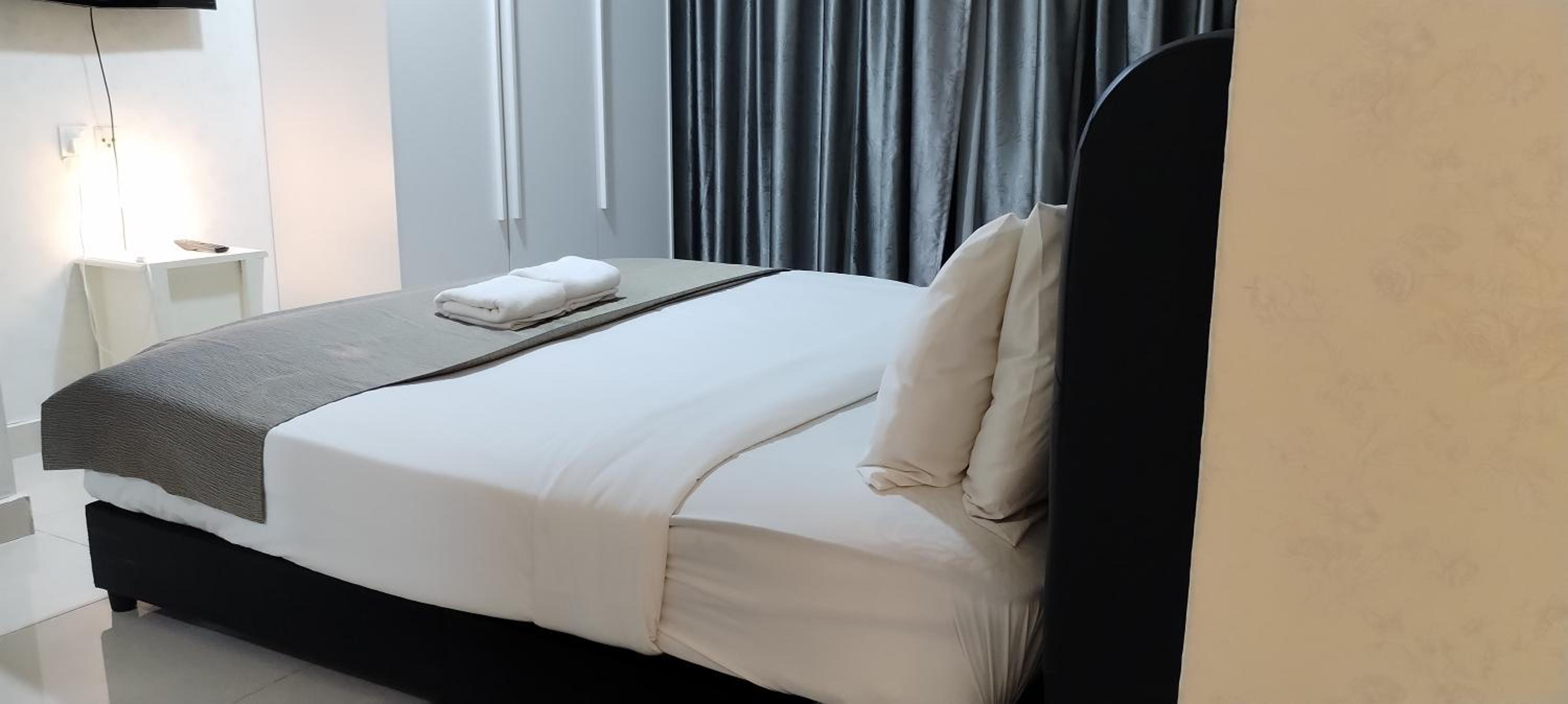 Bintang Lux B&B Suites Times Square KL