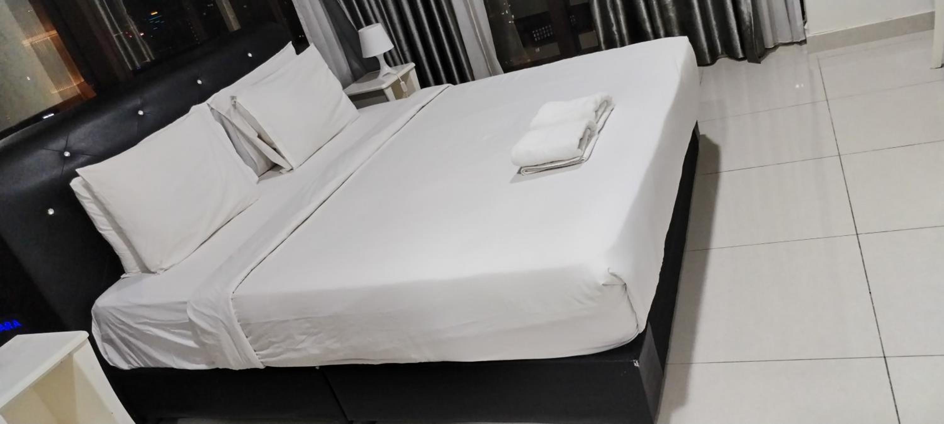 Bintang Lux B&B Suites Times Square KL