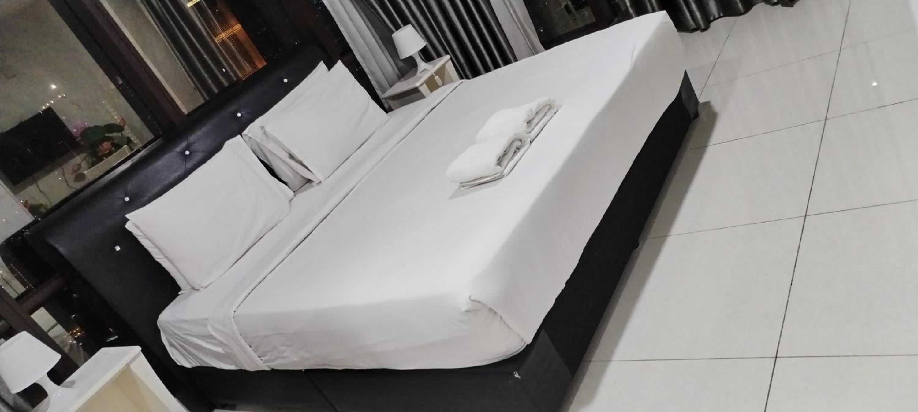 Bintang Lux B&B Suites Times Square KL
