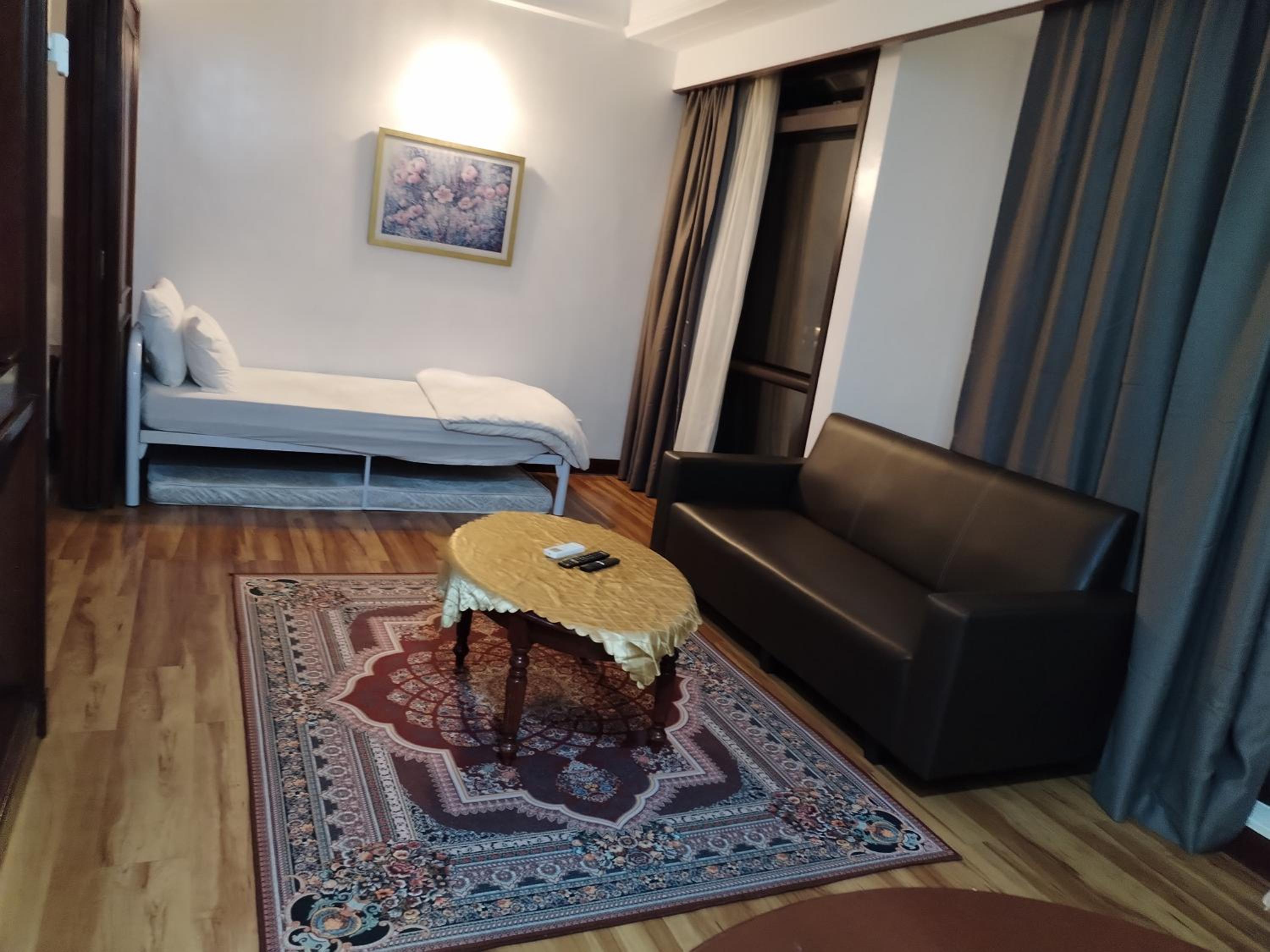 Bintang Lux B&B Suites Times Square KL