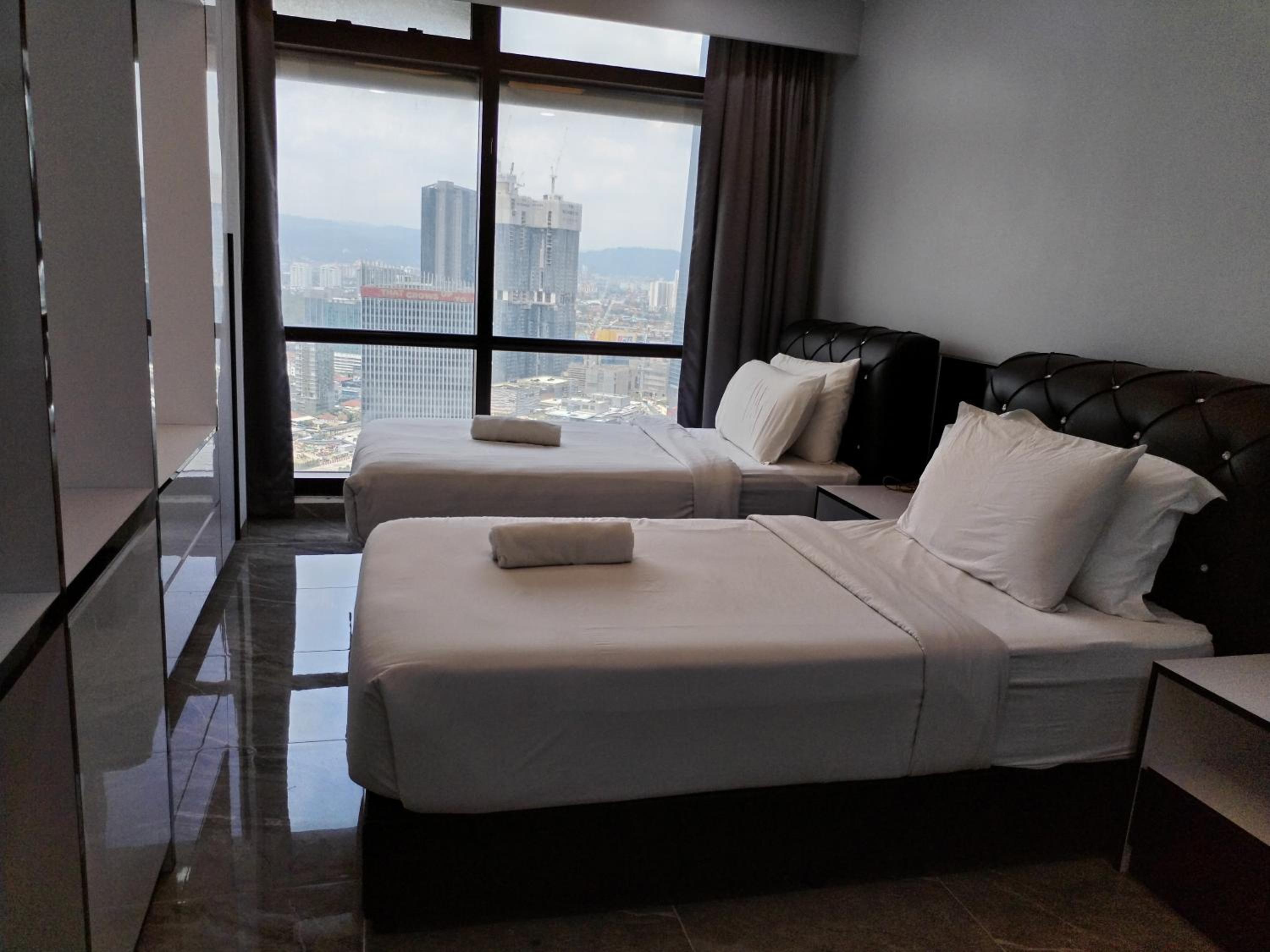 Bintang Lux B&B Suites Times Square KL