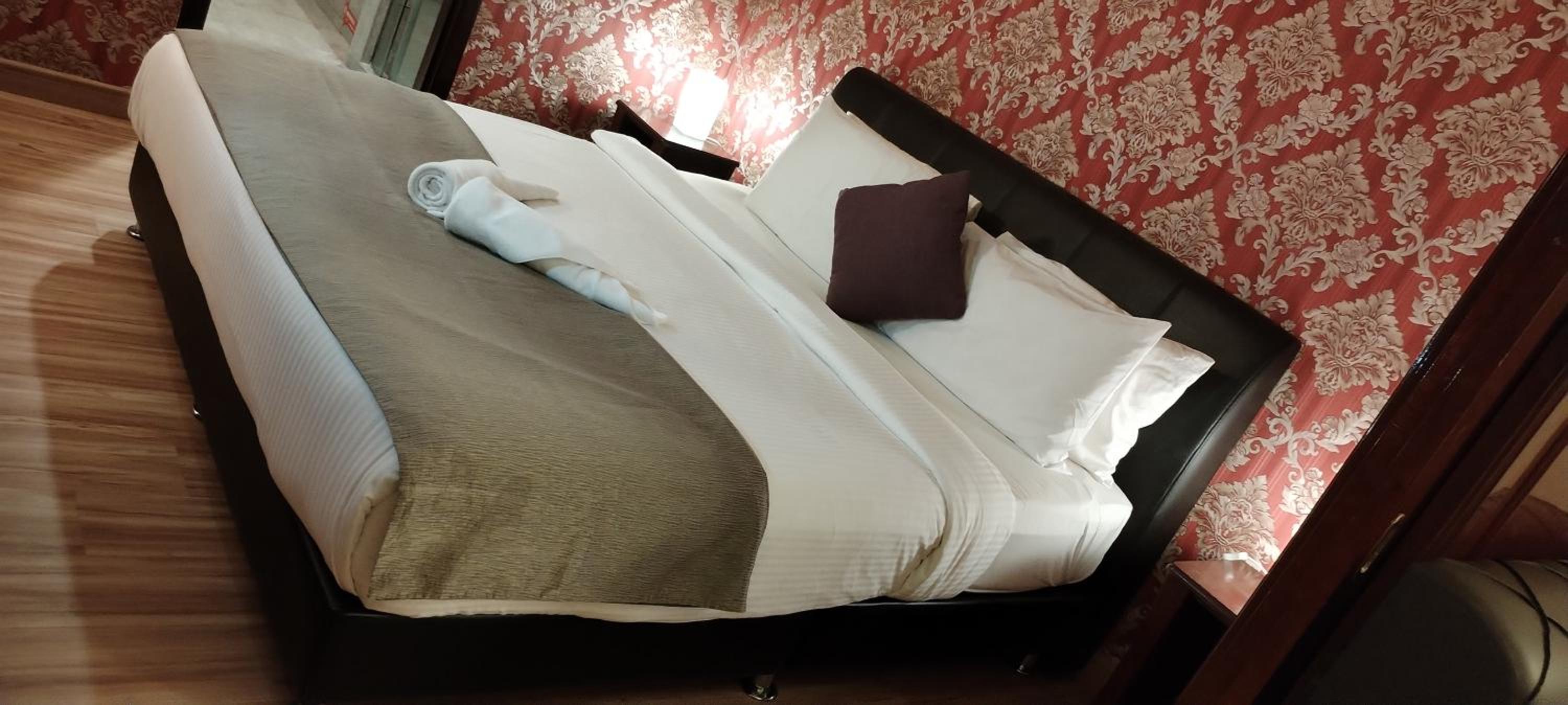 Bintang Lux B&B Suites Times Square KL