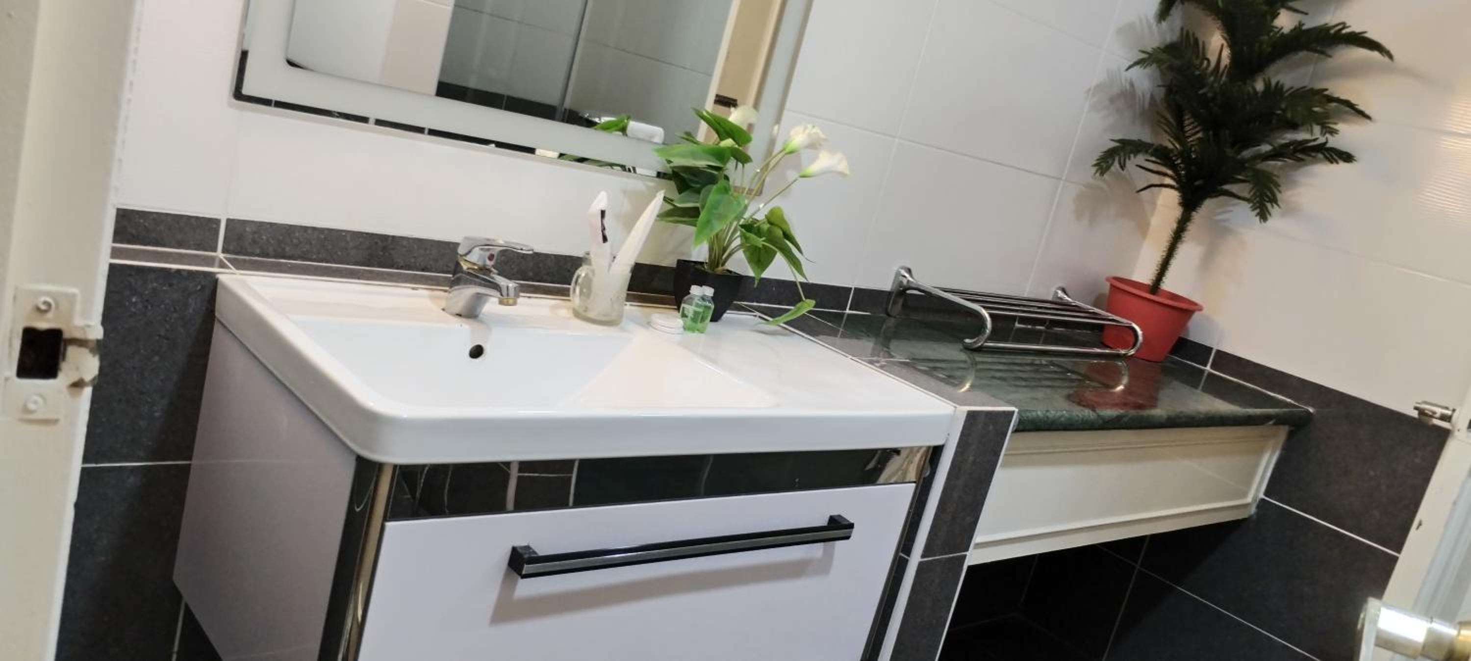 Bintang Lux B&B Suites Times Square KL