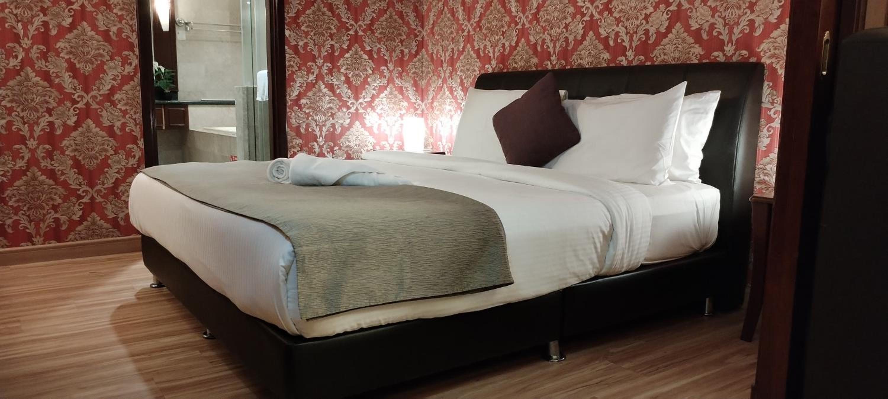Bintang Lux B&B Suites Times Square KL