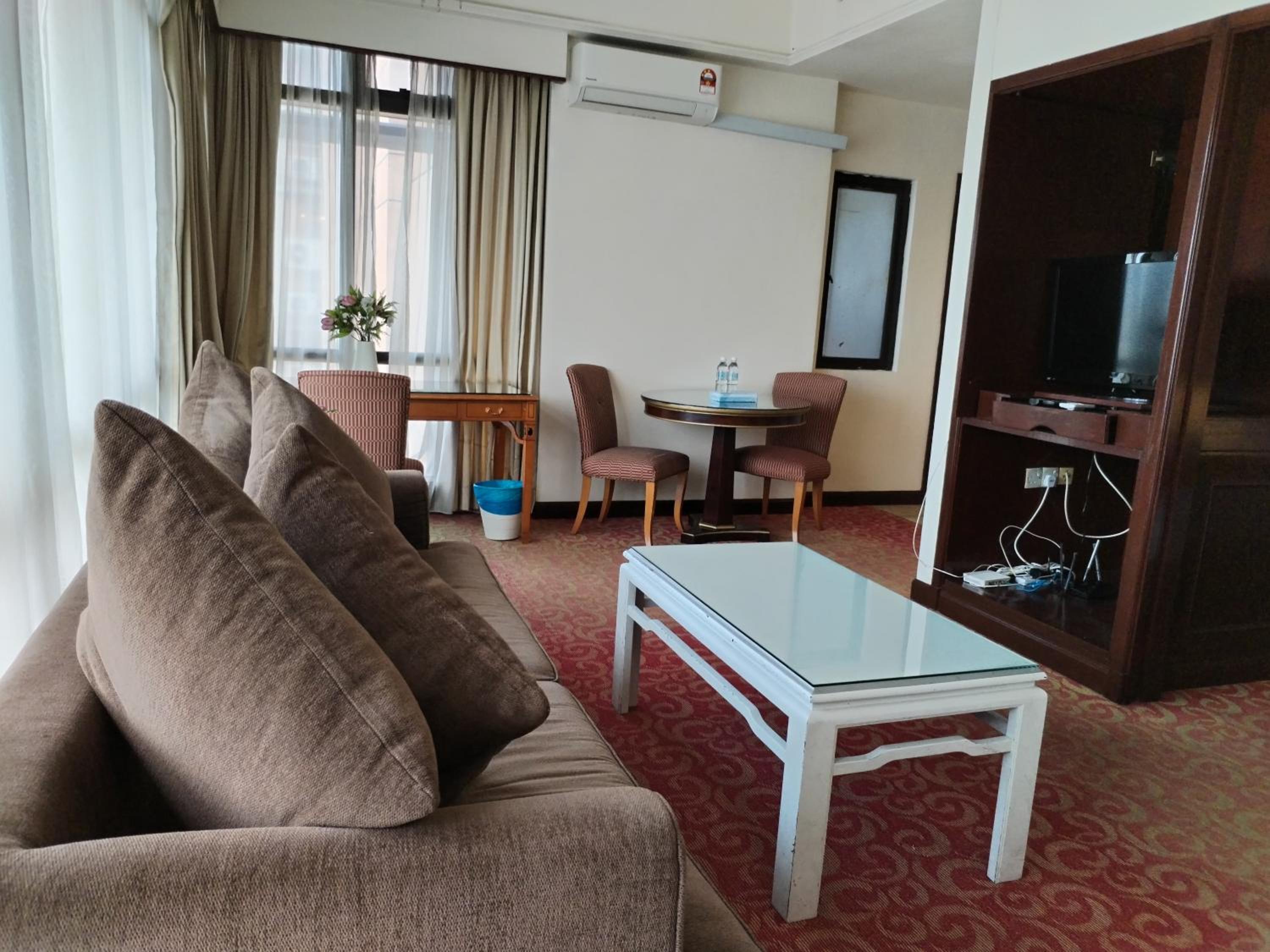 Bintang Lux B&B Suites Times Square KL