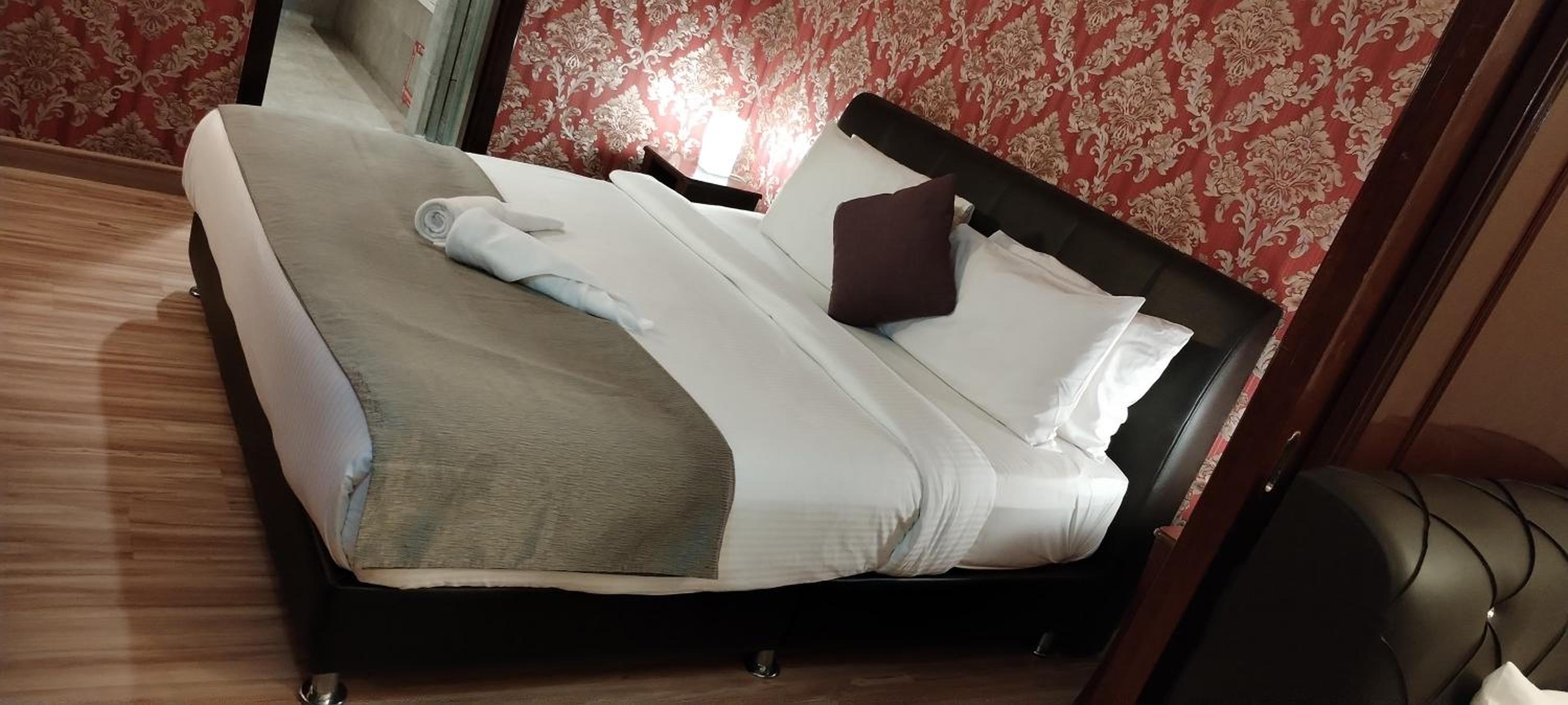 Bintang Lux B&B Suites Times Square KL