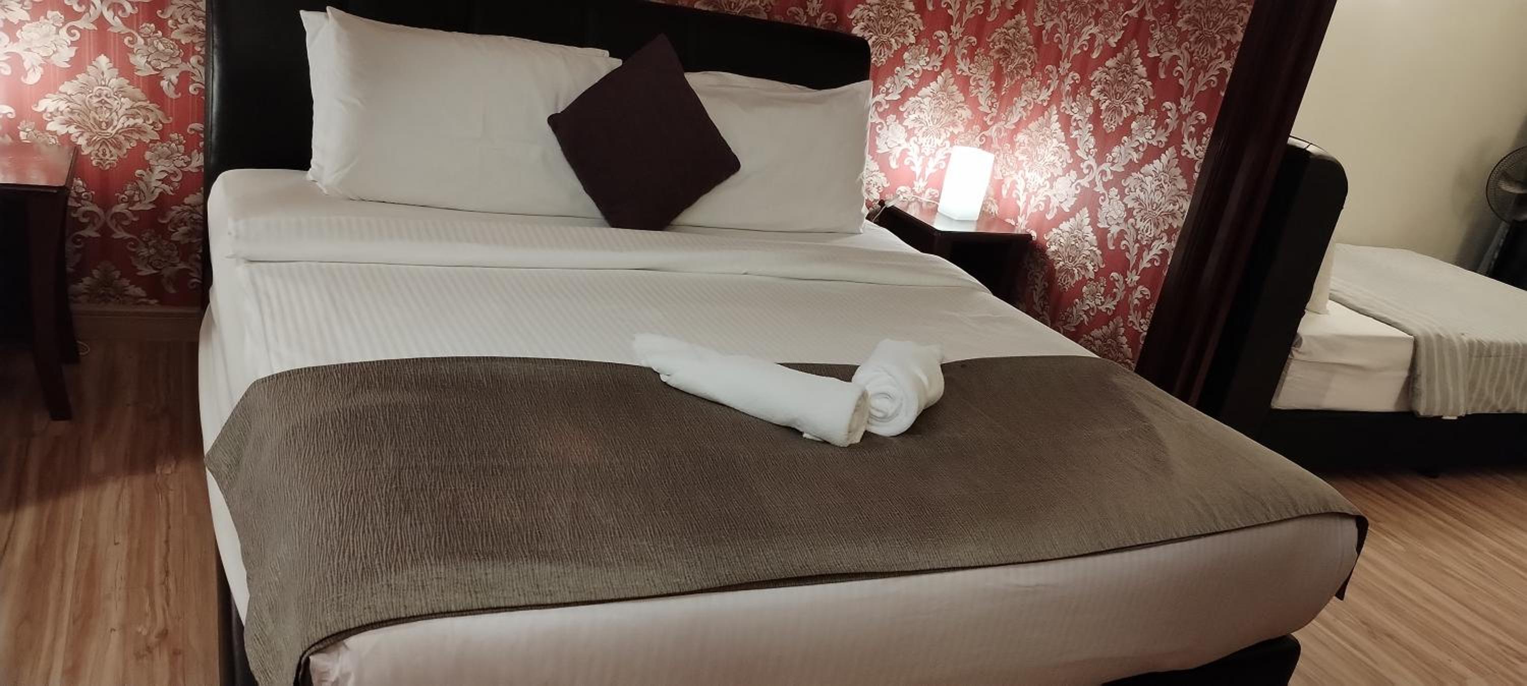 Bintang Lux B&B Suites Times Square KL