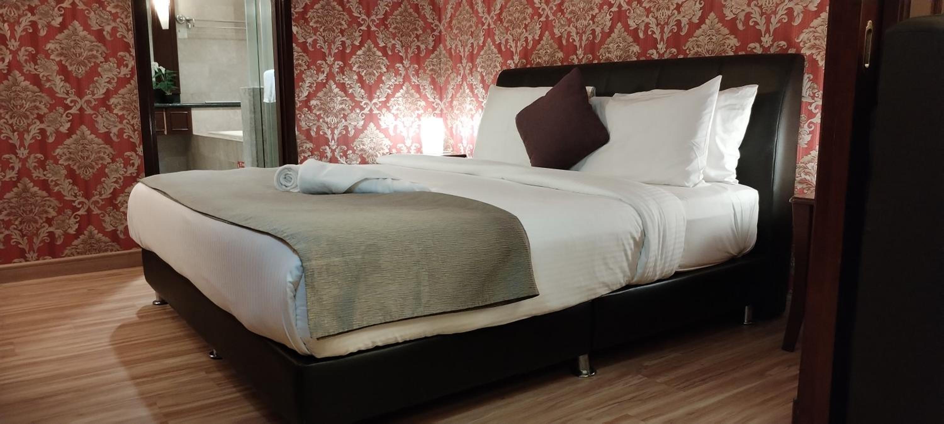 Bintang Lux B&B Suites Times Square KL