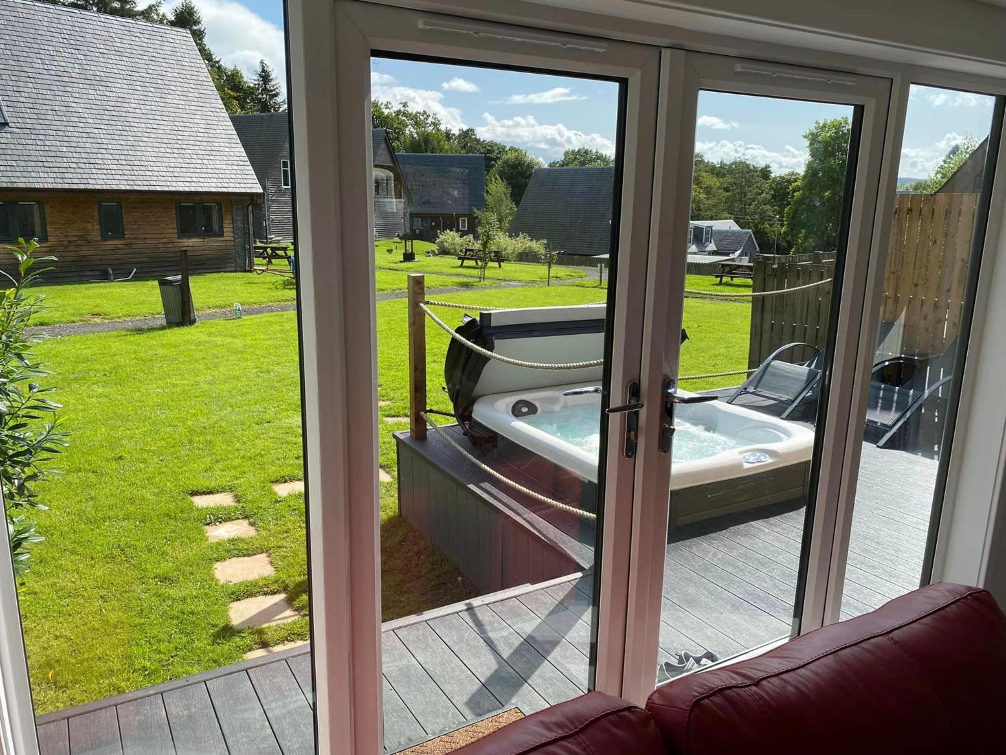 Balmaha Lodges and Apartments