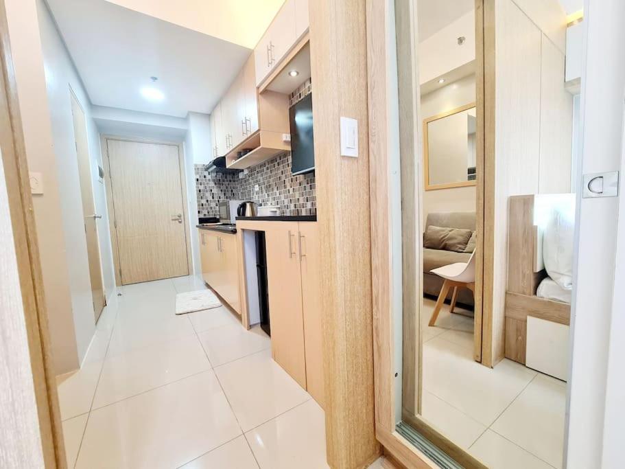 Grass Residences 25th T5 view 4