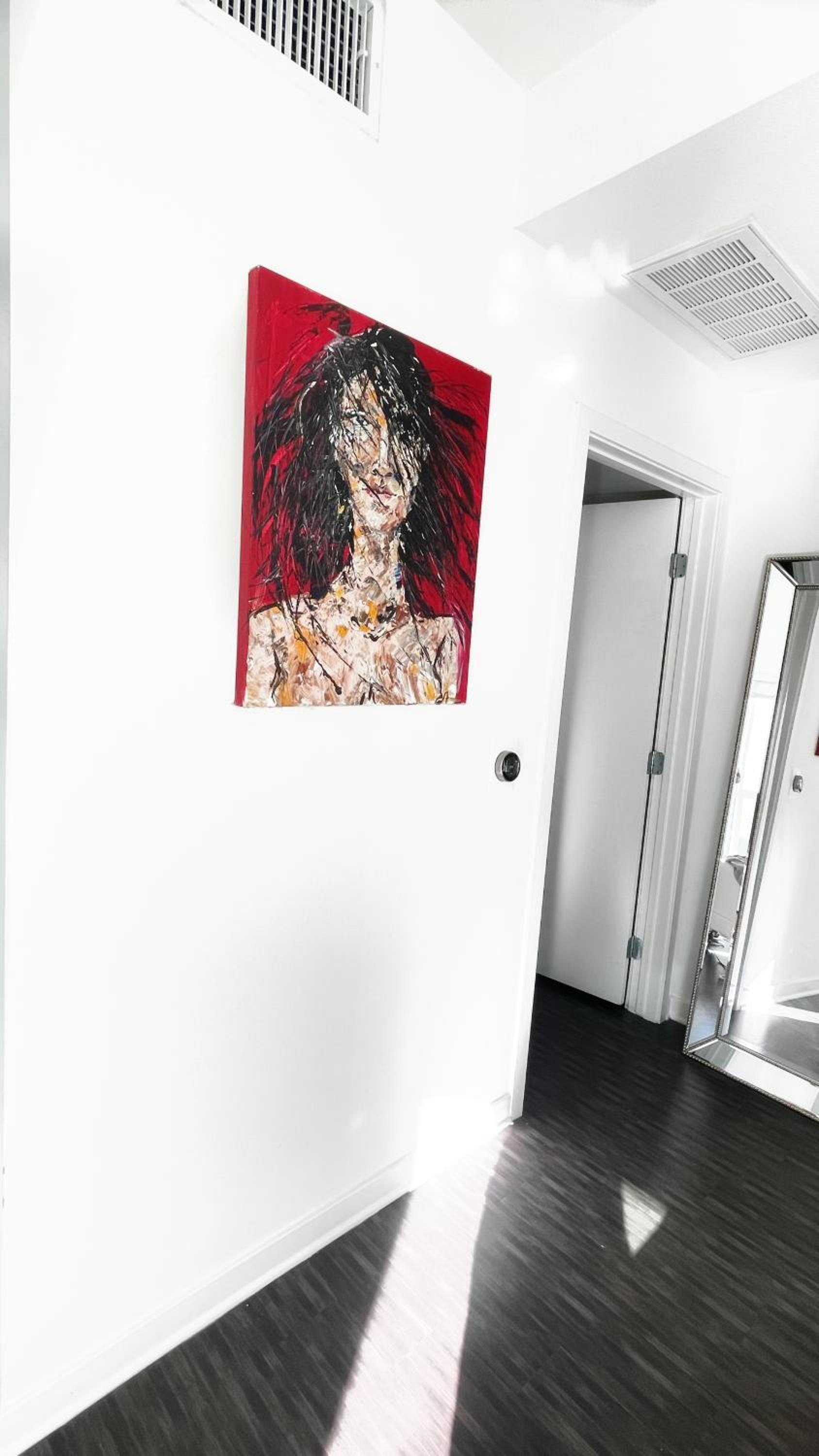 DTLA Luxury Condo with Pool, Gym, Work Pods & Conference Room