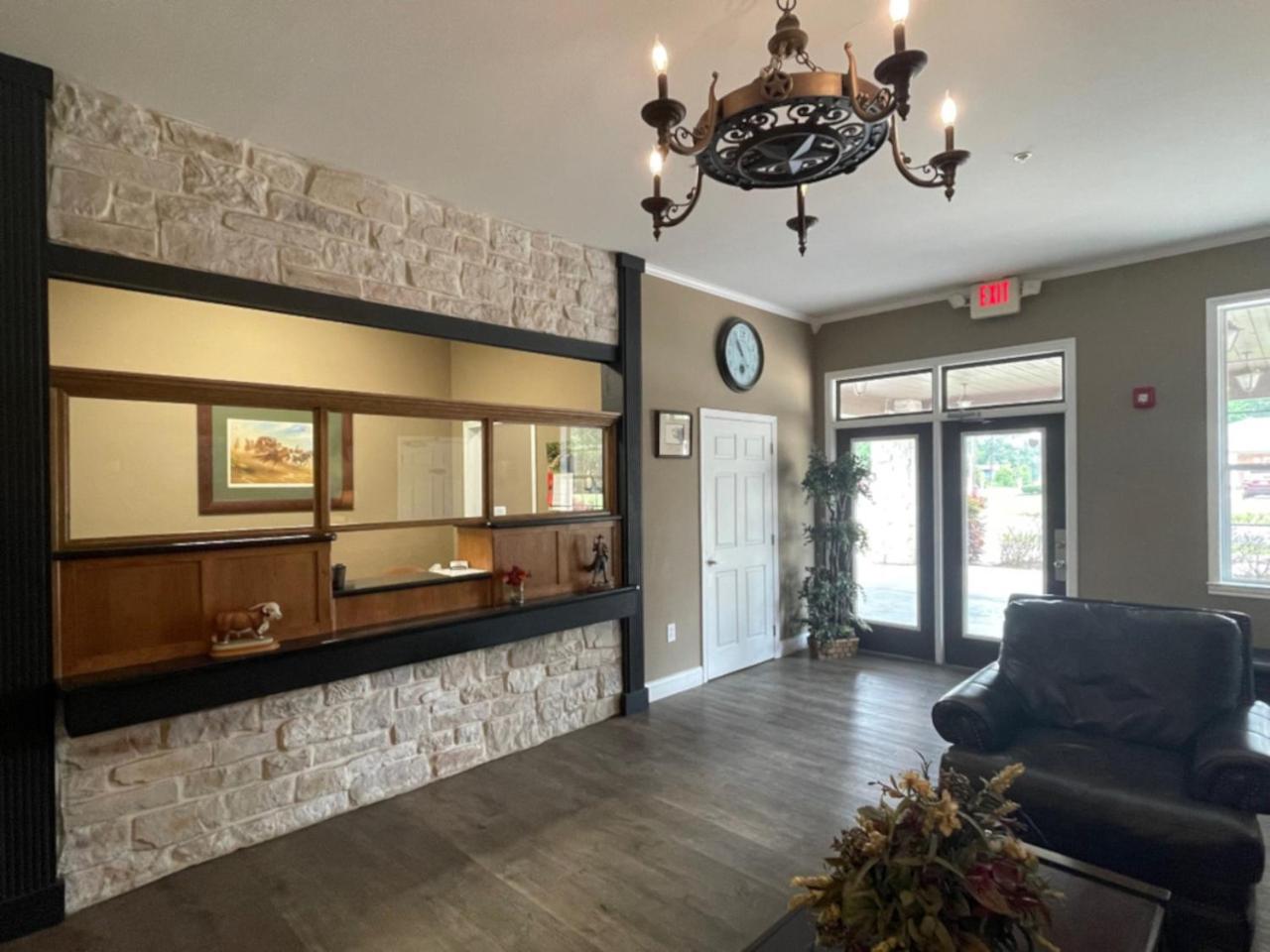 Stagecoach Inn Woodville