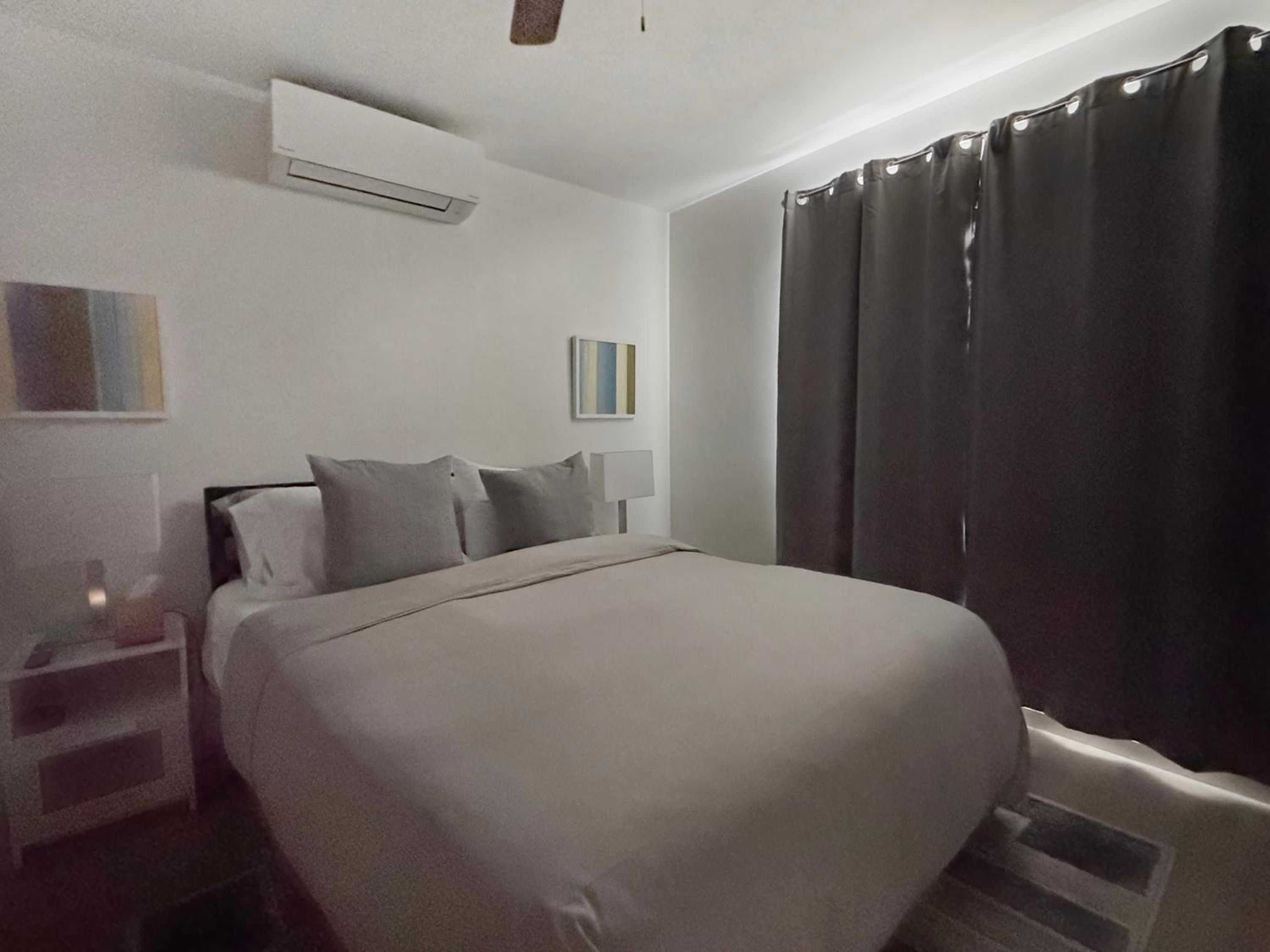 Digital Nomads Haven Fast Wi-fi And Comfortable