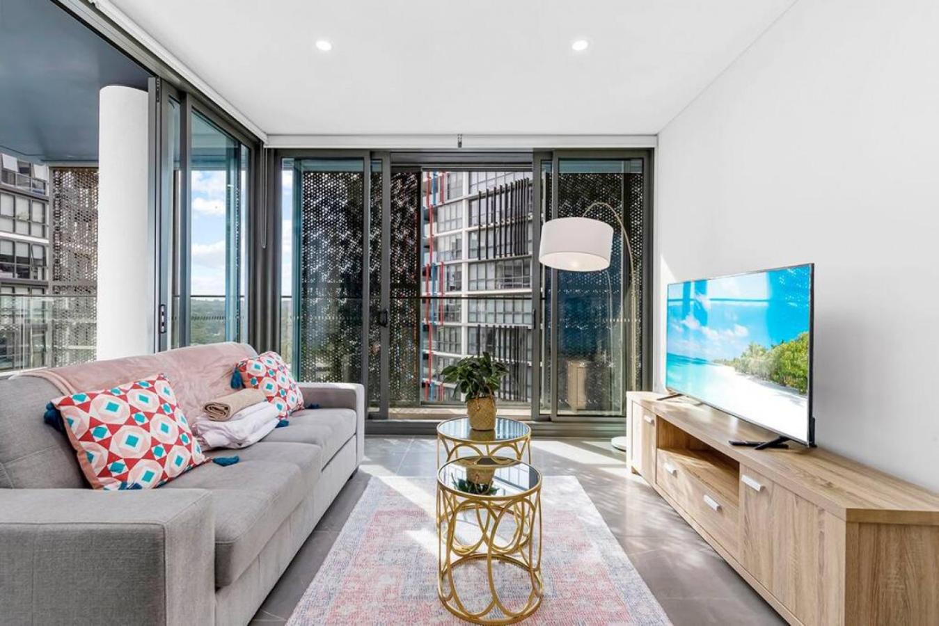 Luxury 2BR APT in heart of Macquarie Park