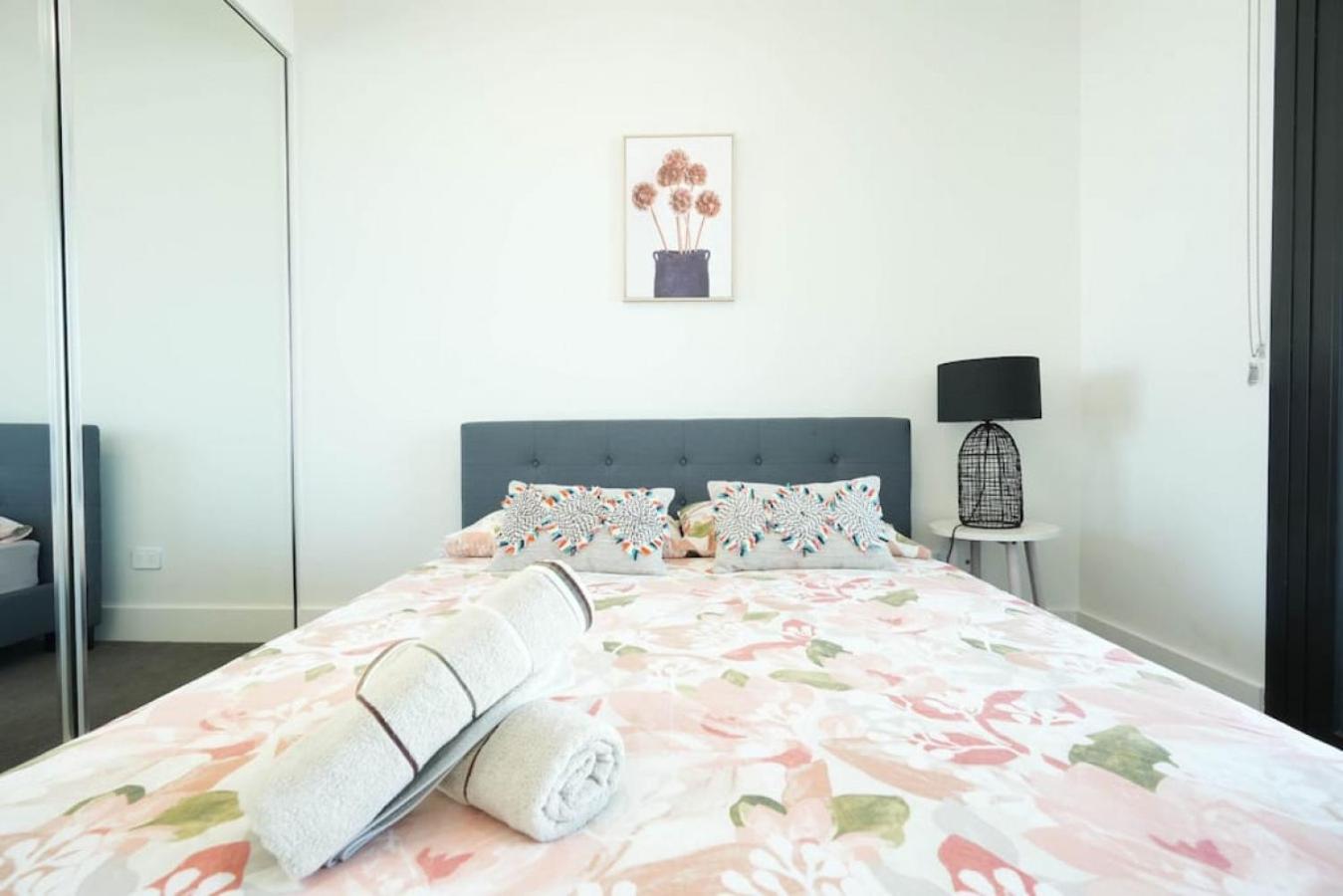 Superior View APT in heart of Sydney Olympic Park