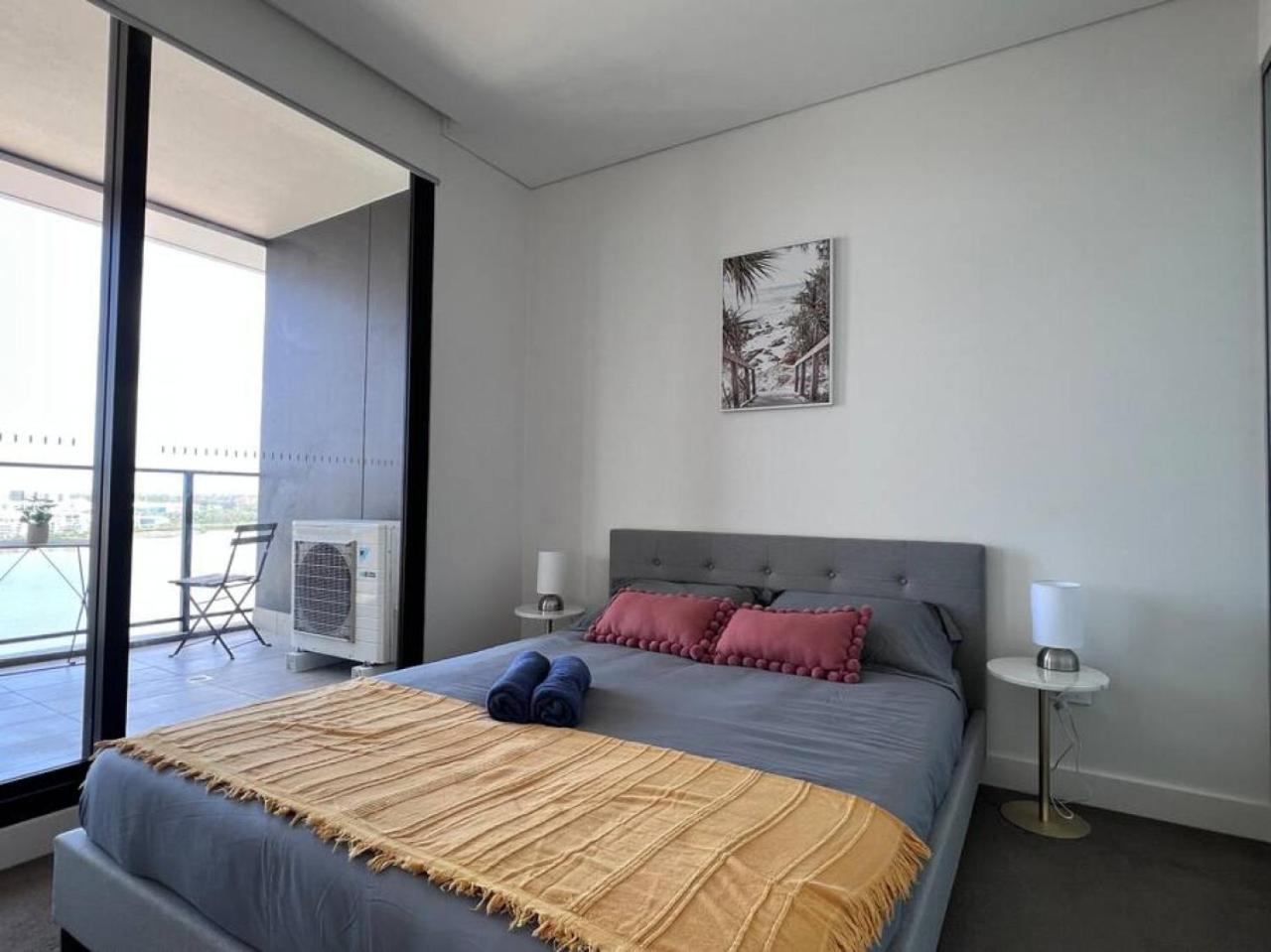 Your Luxury Weekend Getaway in Wentworth Point
