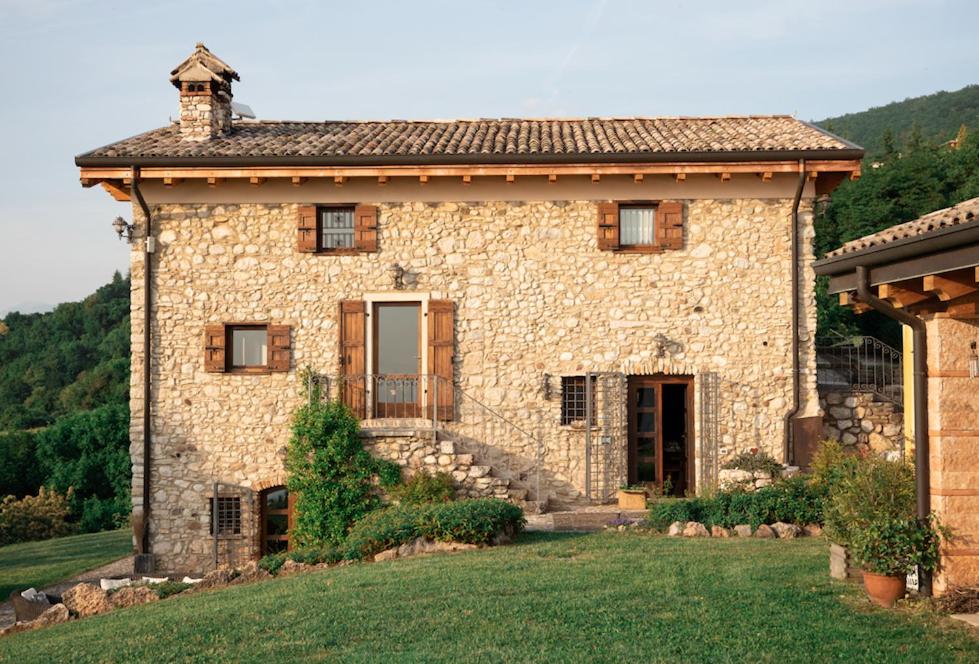 Rustico Bertel