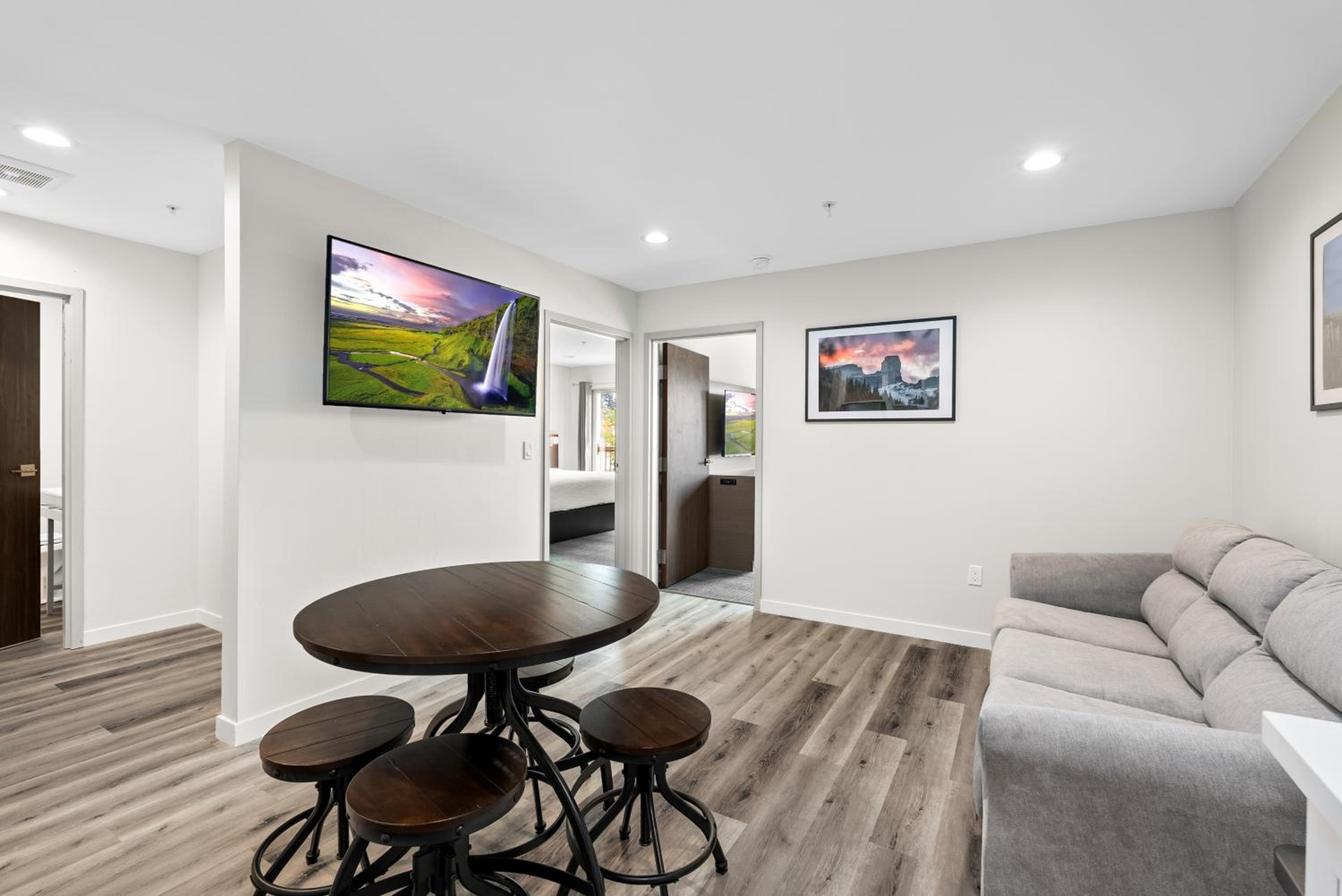 Sandpoint Vacations - Cedar Street Hotel  Suites - Property Image 39