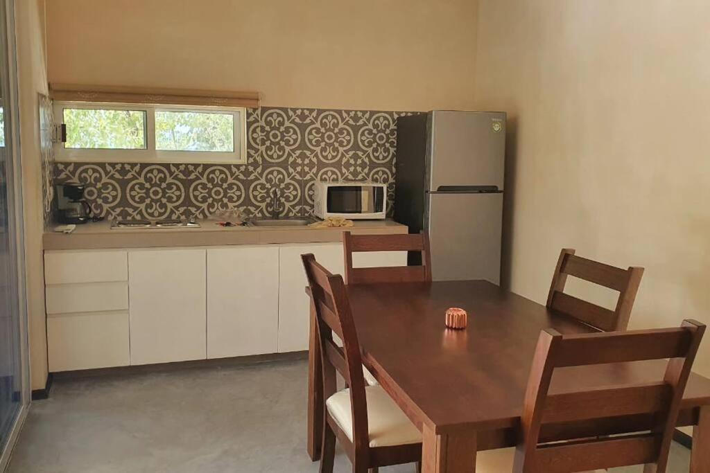 beachfront apartament next to nomads d1