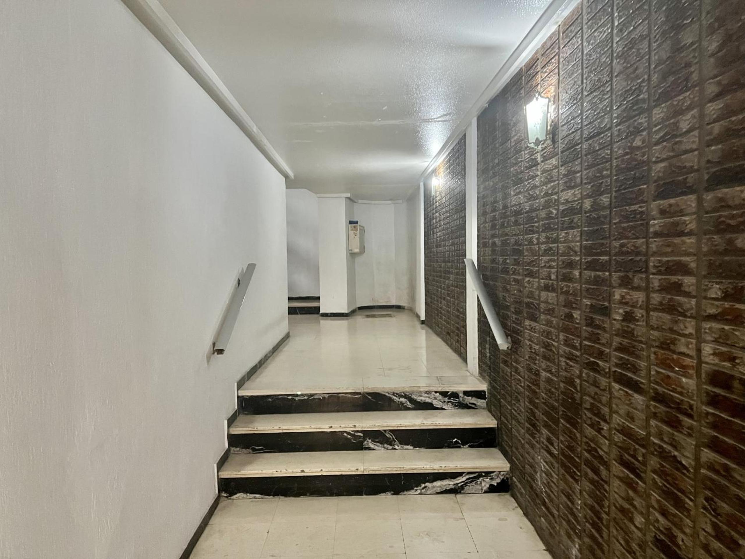 Cozy San Cristobal Apartment in Heart of Alicante