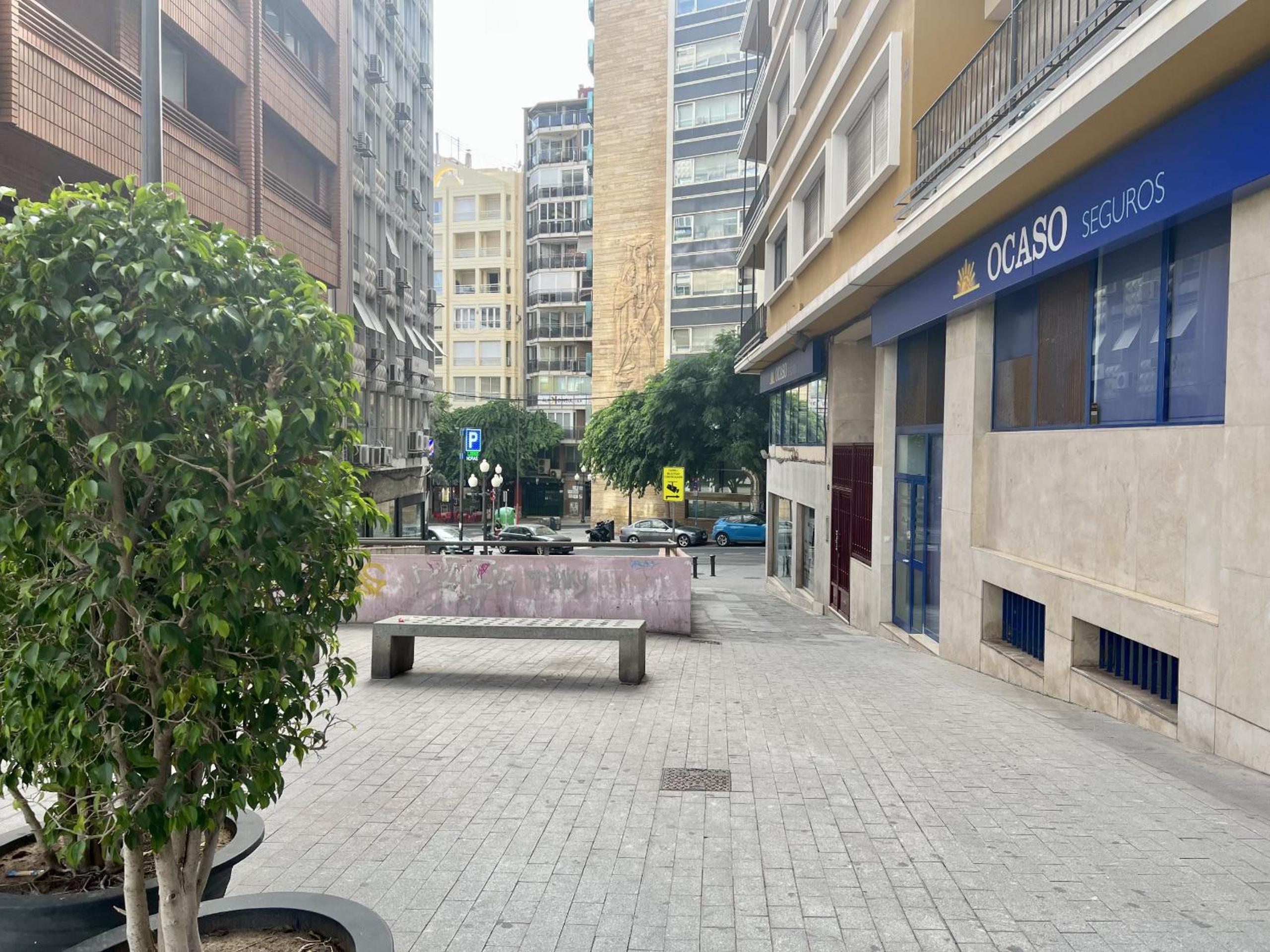 Cozy San Cristobal Apartment in Heart of Alicante