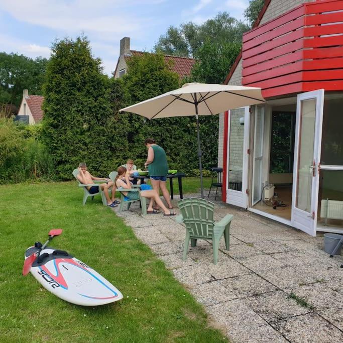 Gezellige vakantiewoning aan het water in Ewijk - recreational only no workers